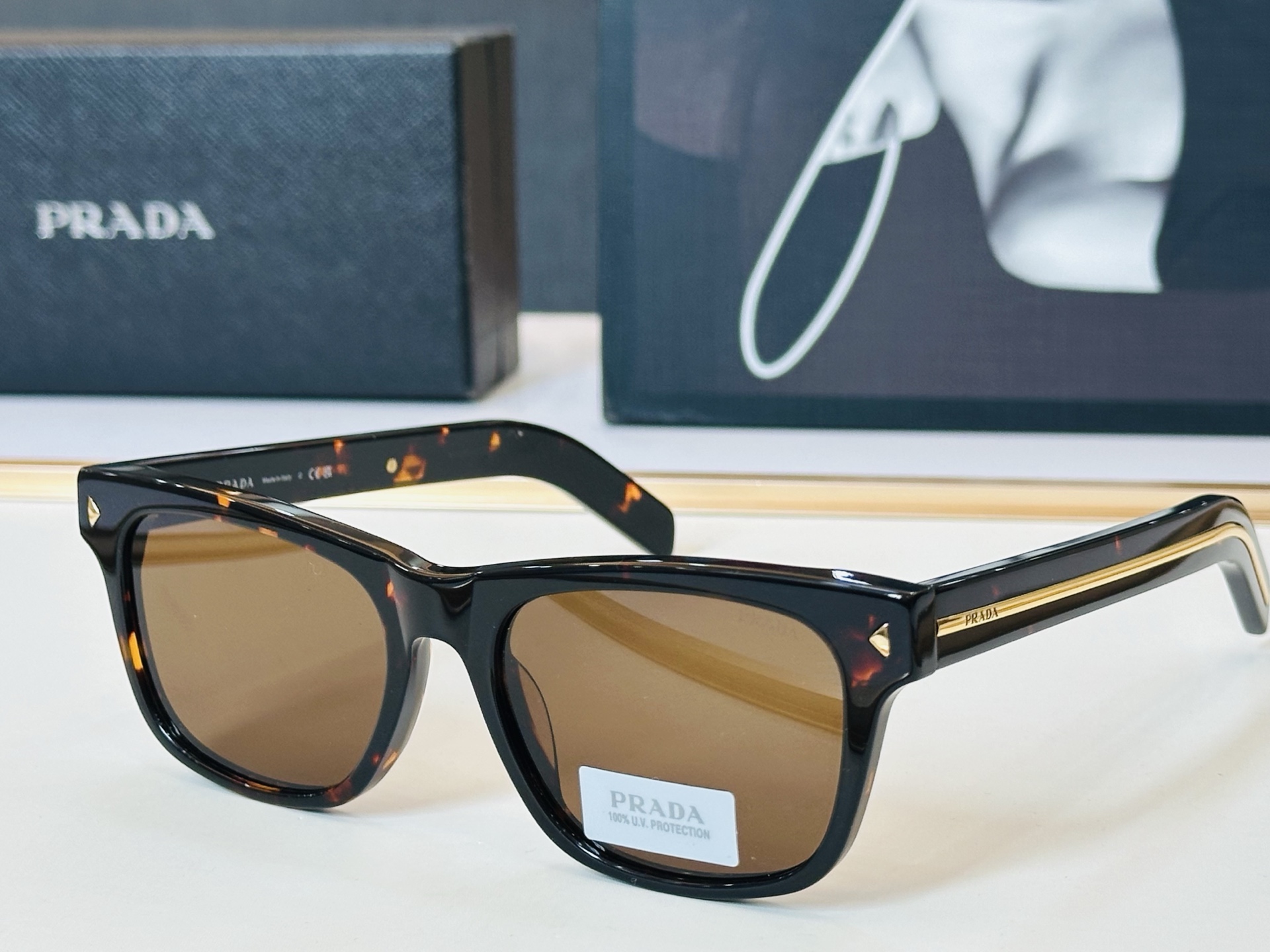 🔺PRAD*🔻普家 SPR A17SF Size：55口18-150 眼镜系列堪称精湛制作 👍B太阳镜