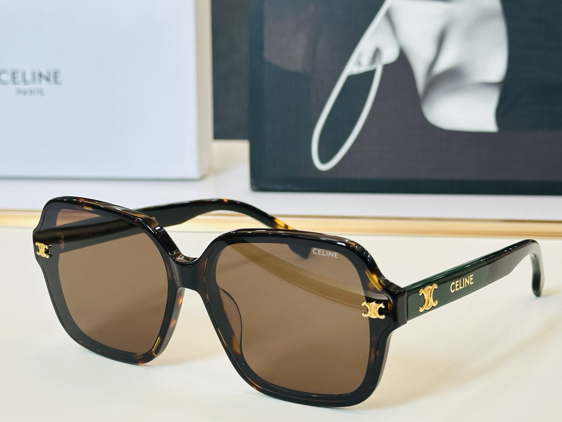 【CELINE】赛琳 CL42120U Size：65口17-145  一直热销的款式 欧美风 光泽度好