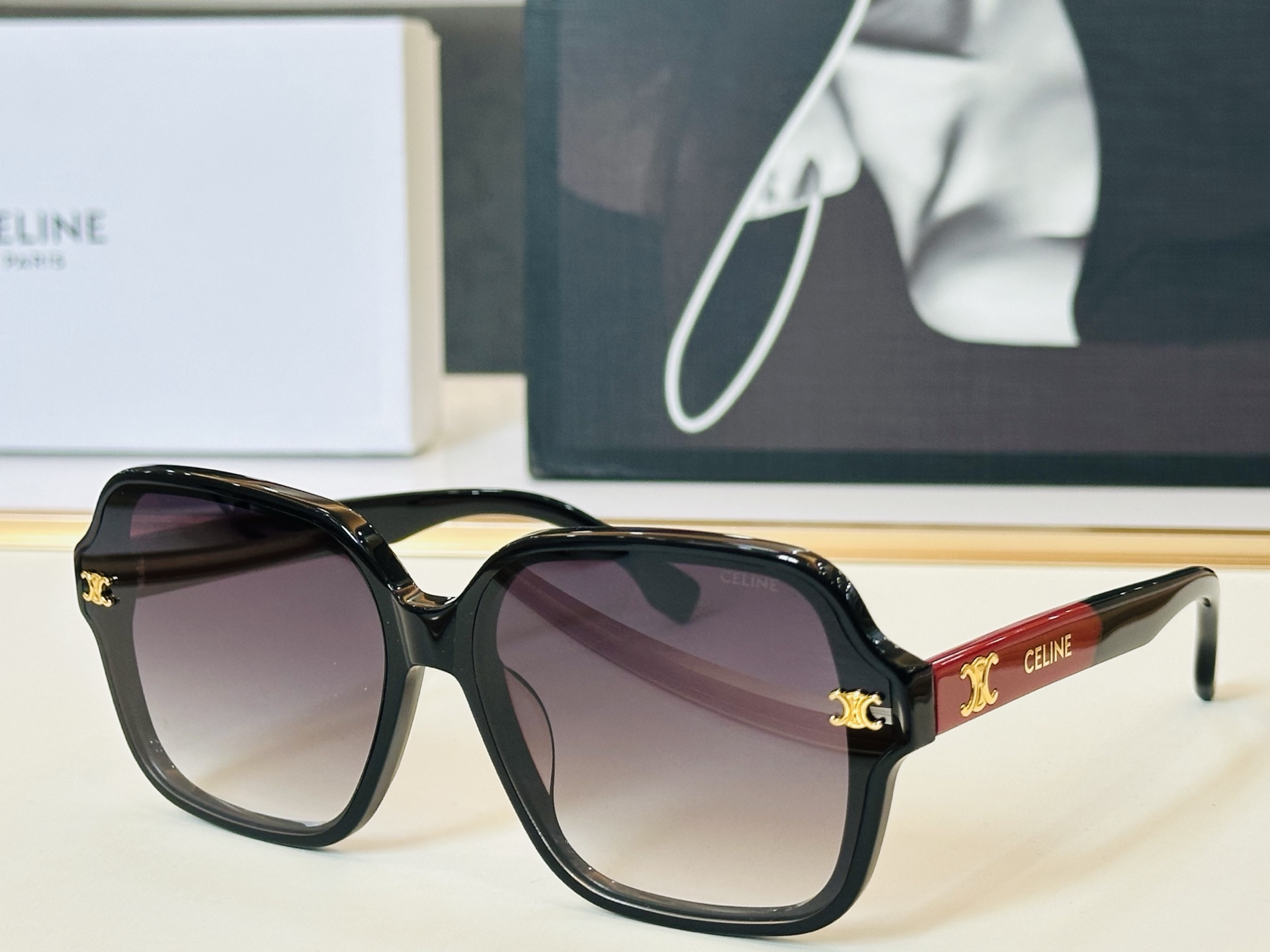 【CELINE】赛琳 CL42120U Size：65口17-145  一直热销的款式 欧美风 光泽度好