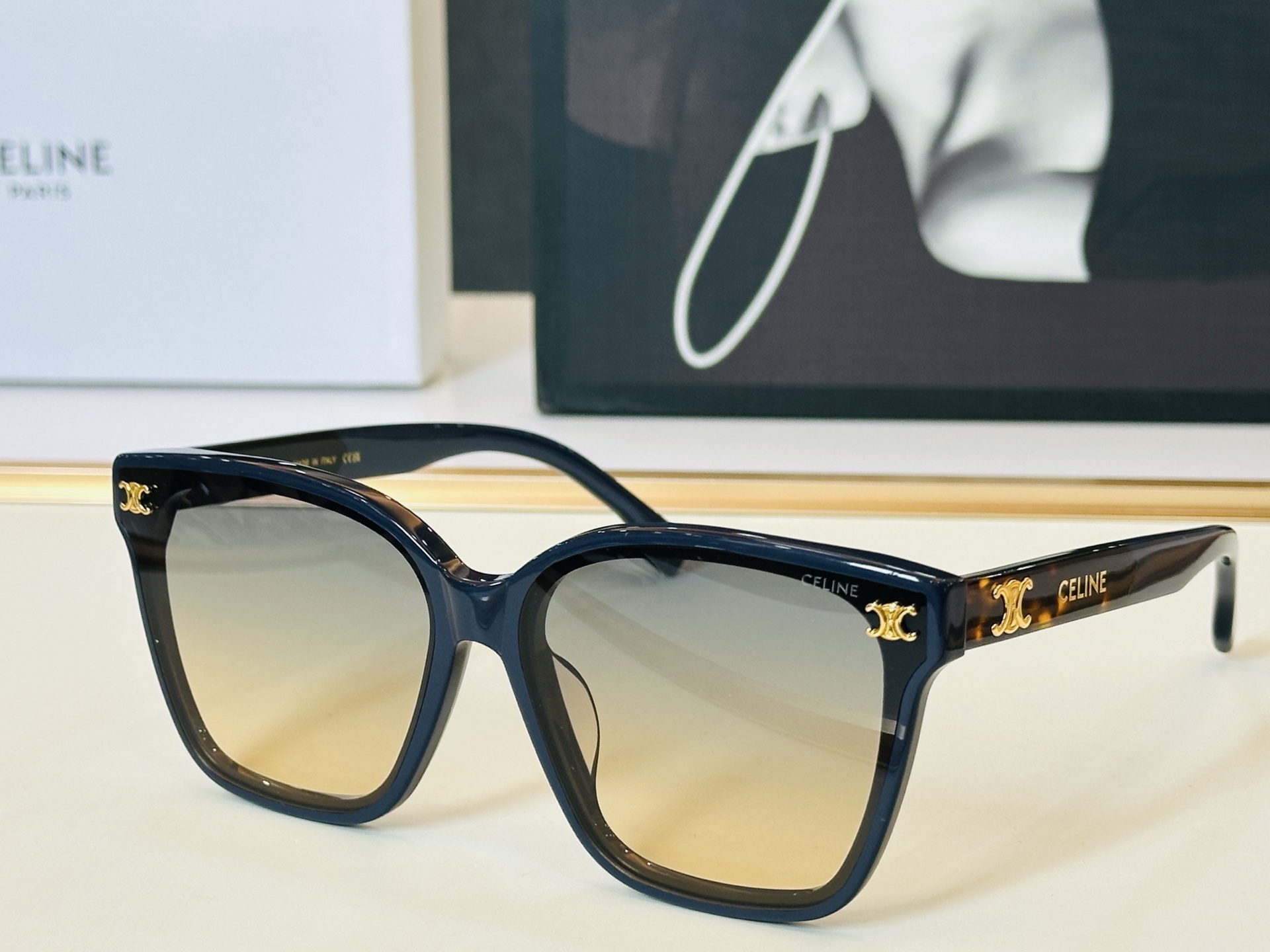 【CELINE】赛琳 CL42121U Size：65口18-145   一直热销的款式 欧美风 光泽度