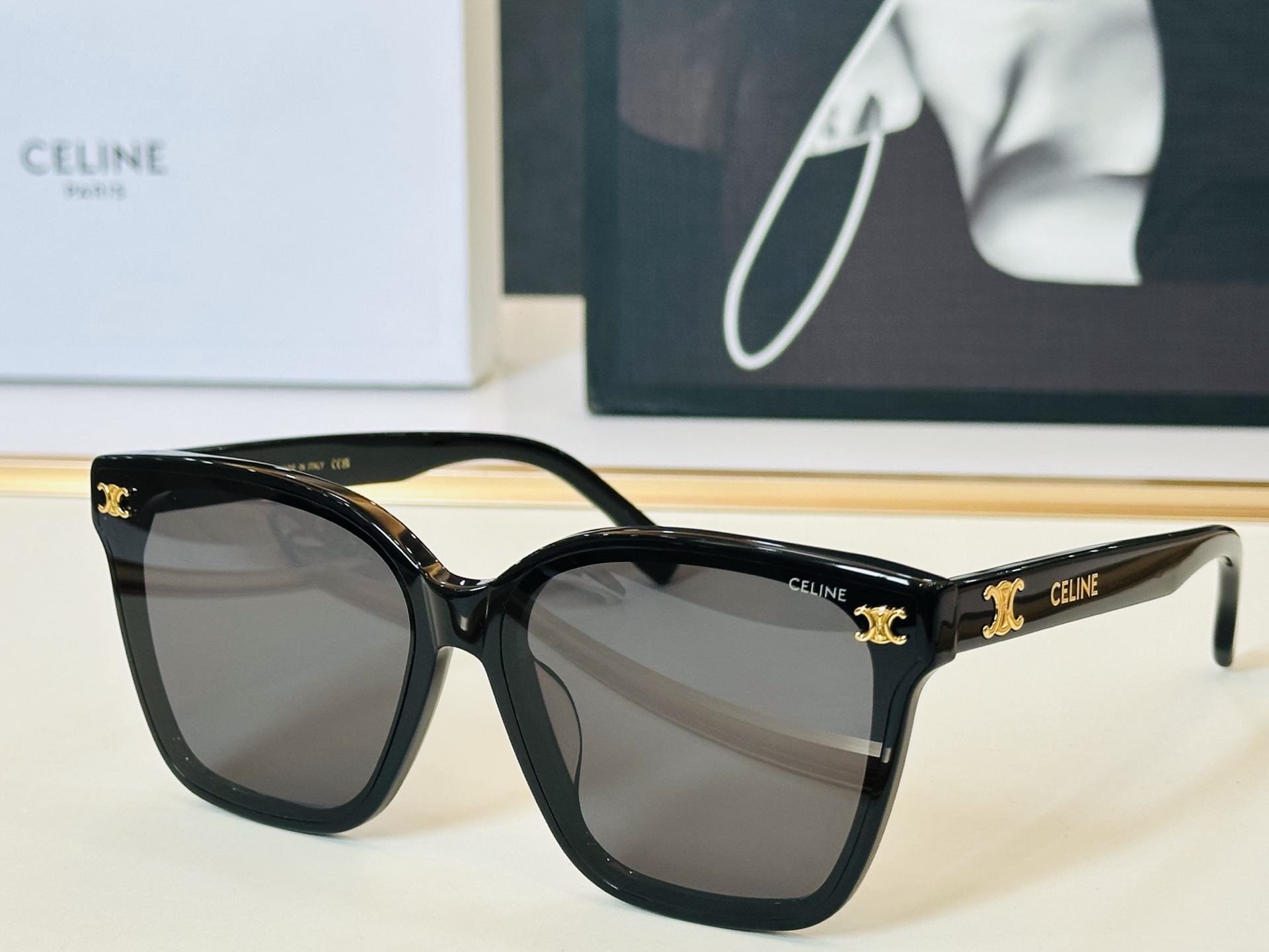 【CELINE】赛琳 CL42121U Size：65口18-145   一直热销的款式 欧美风 光泽度