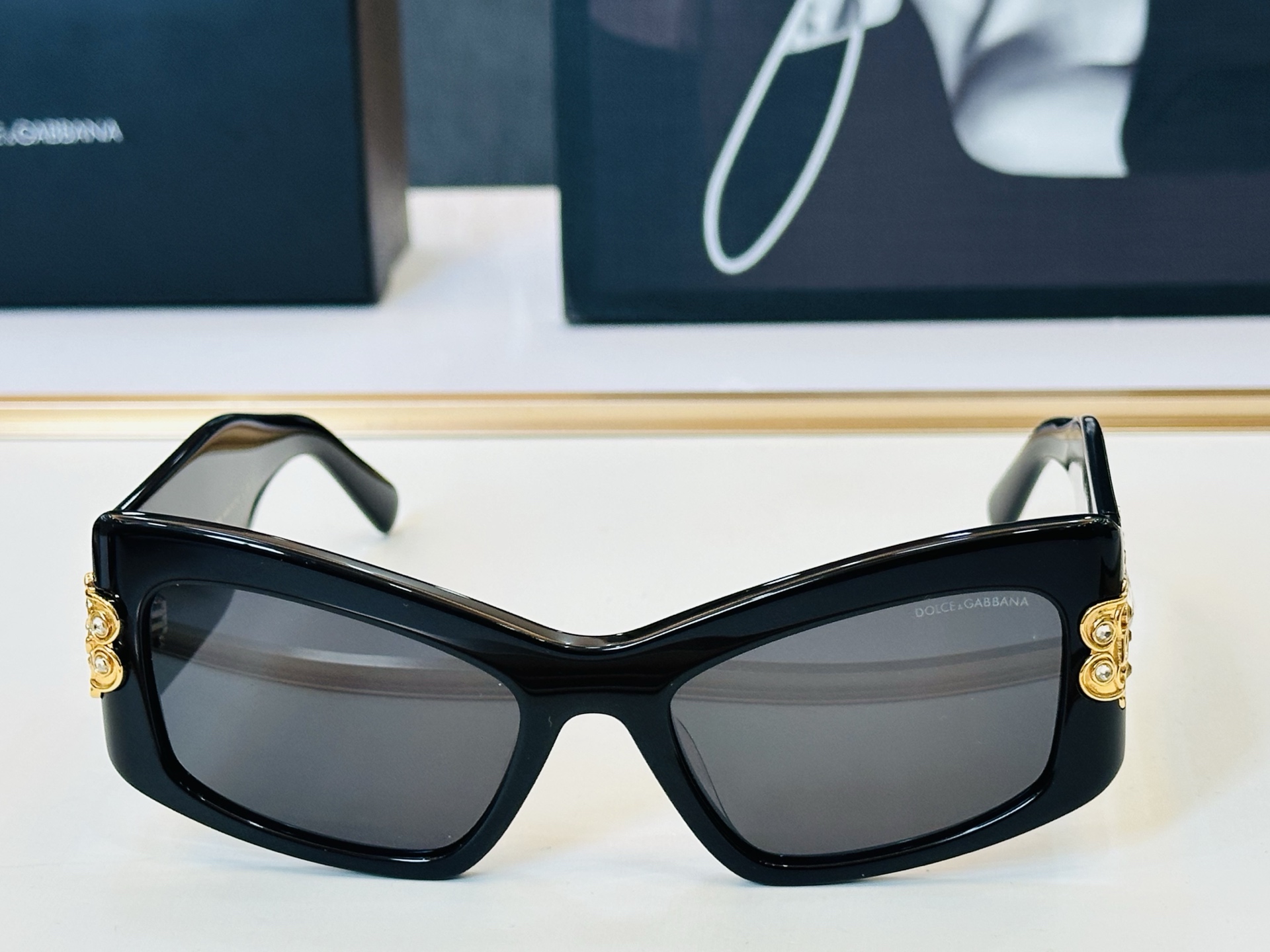 🆕 官网款 🔺DOLCE&GABBAN*🔻DG4524    Size：55口20-142 新颖独特🔝🔝