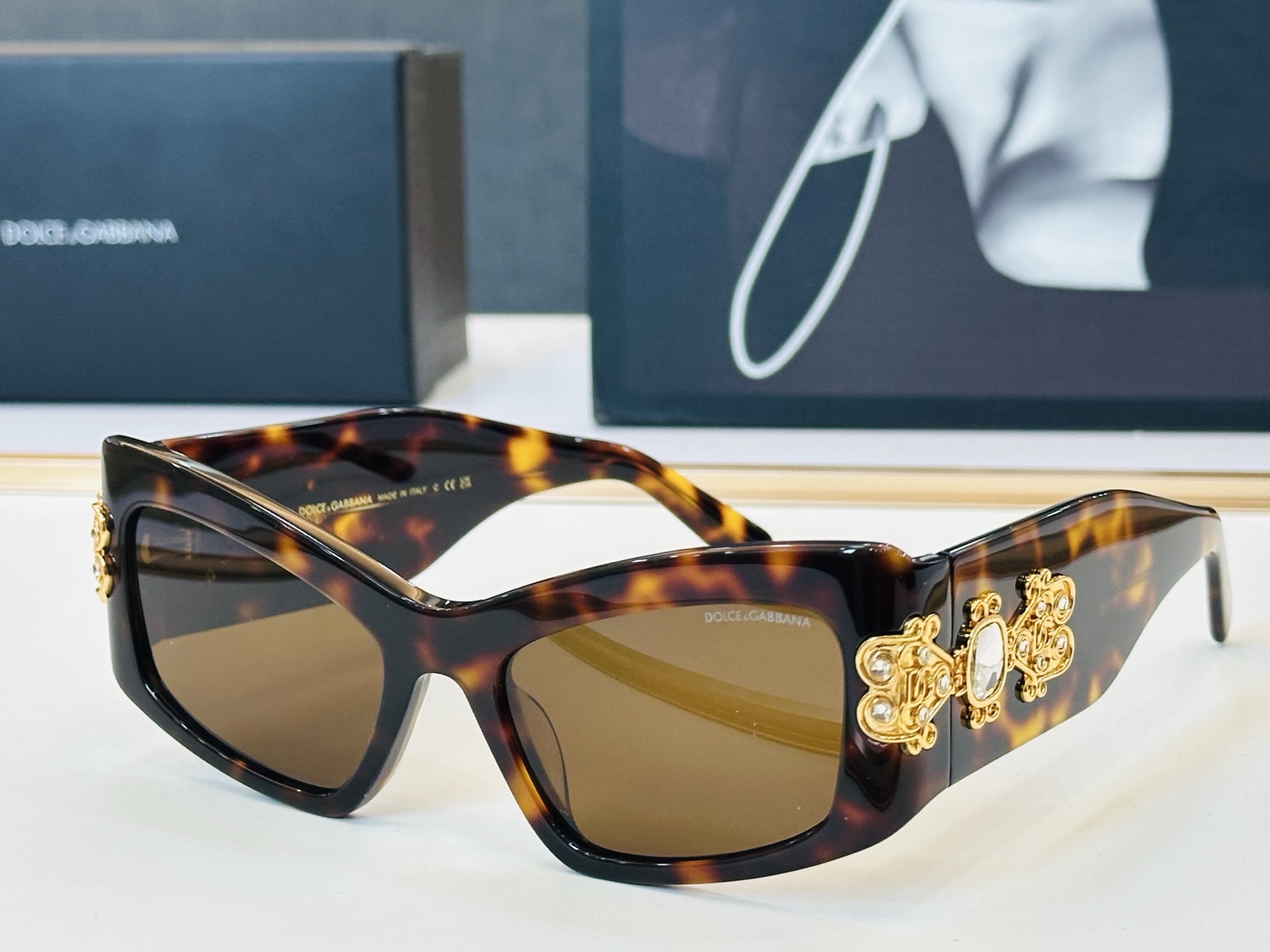 🆕 官网款 🔺DOLCE&GABBAN*🔻DG4524    Size：55口20-142 新颖独特🔝🔝