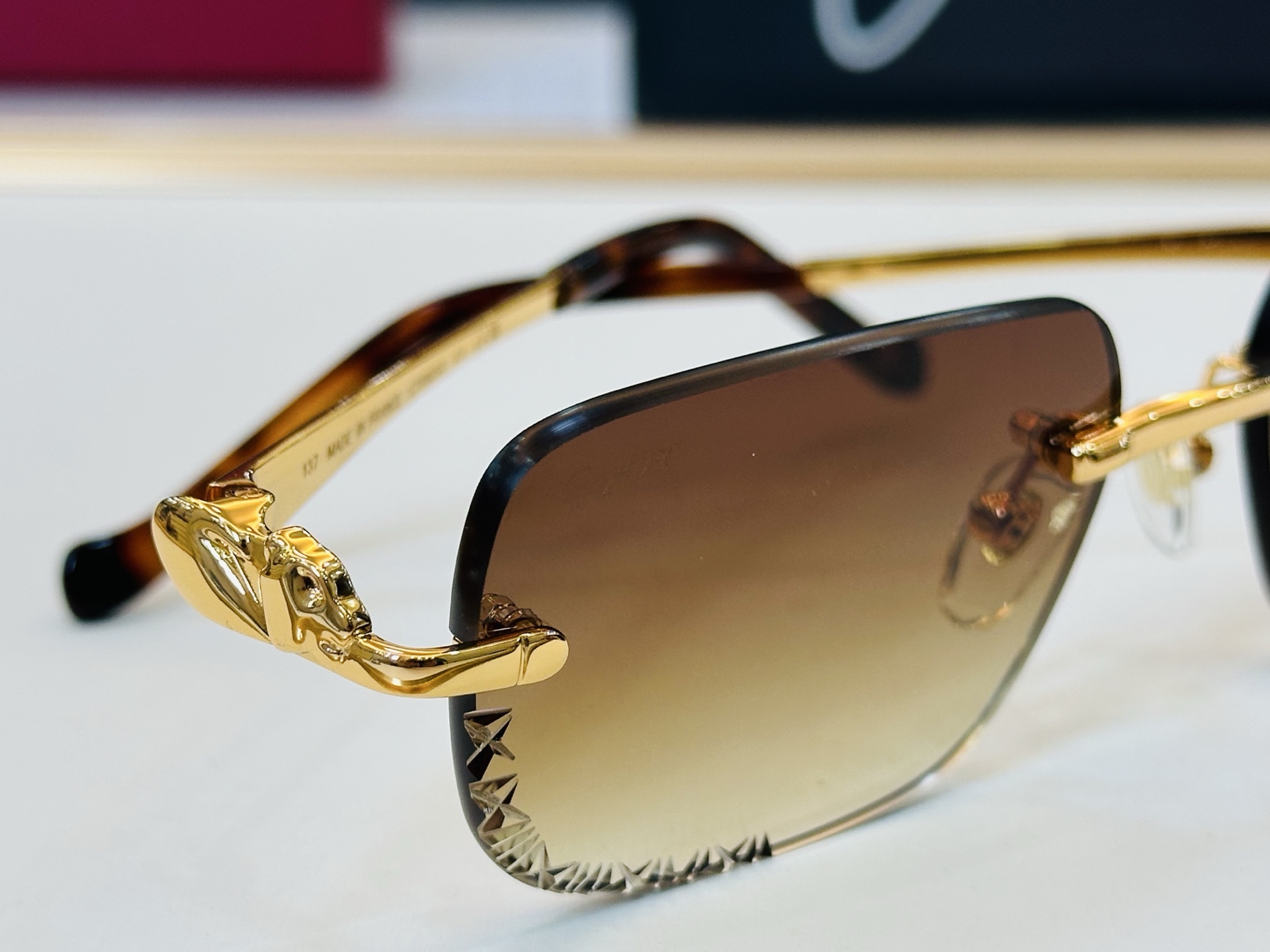 🆕 原版Cartie* 卡家 官网经典款 太阳镜 CT0925S Size：56口17-137 电镀工艺