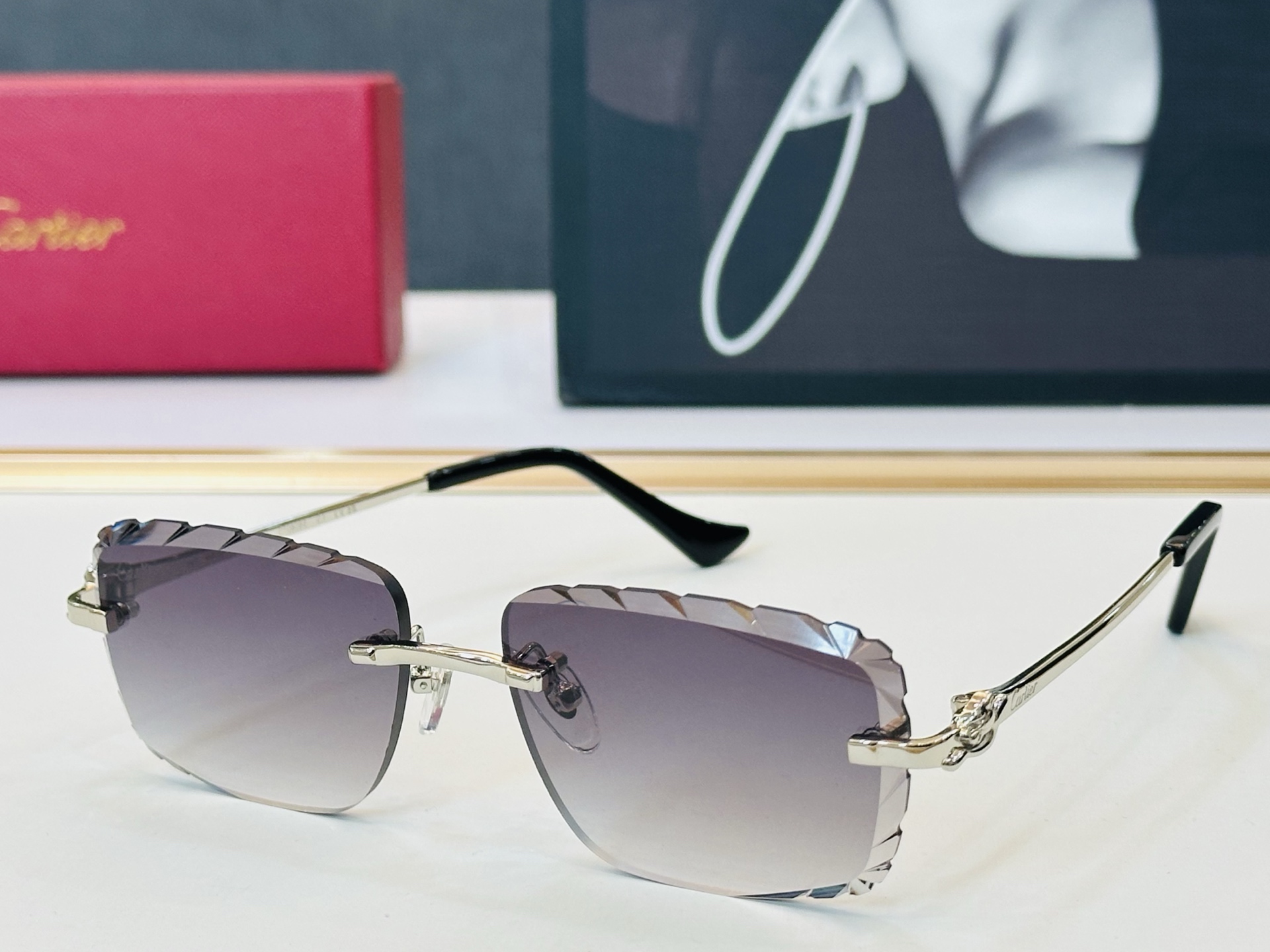 NO:767000,Original Cartie* Kajia official website classic sunglasses CT0805S Size 57 mouth 17-143 Big brand brand with exquisite electroplating technology X looks full of elegance when worn!  glasses, sunglasses, sunglasses, glasses, cartier19860909原版Cartie* 卡家 官网经典款 太阳镜 CT0805S Size57口17-143 电镀工艺精湛大牌品 X戴起来气质十足！ 眼镜墨镜太阳镜,眼镜,cartier,glasses