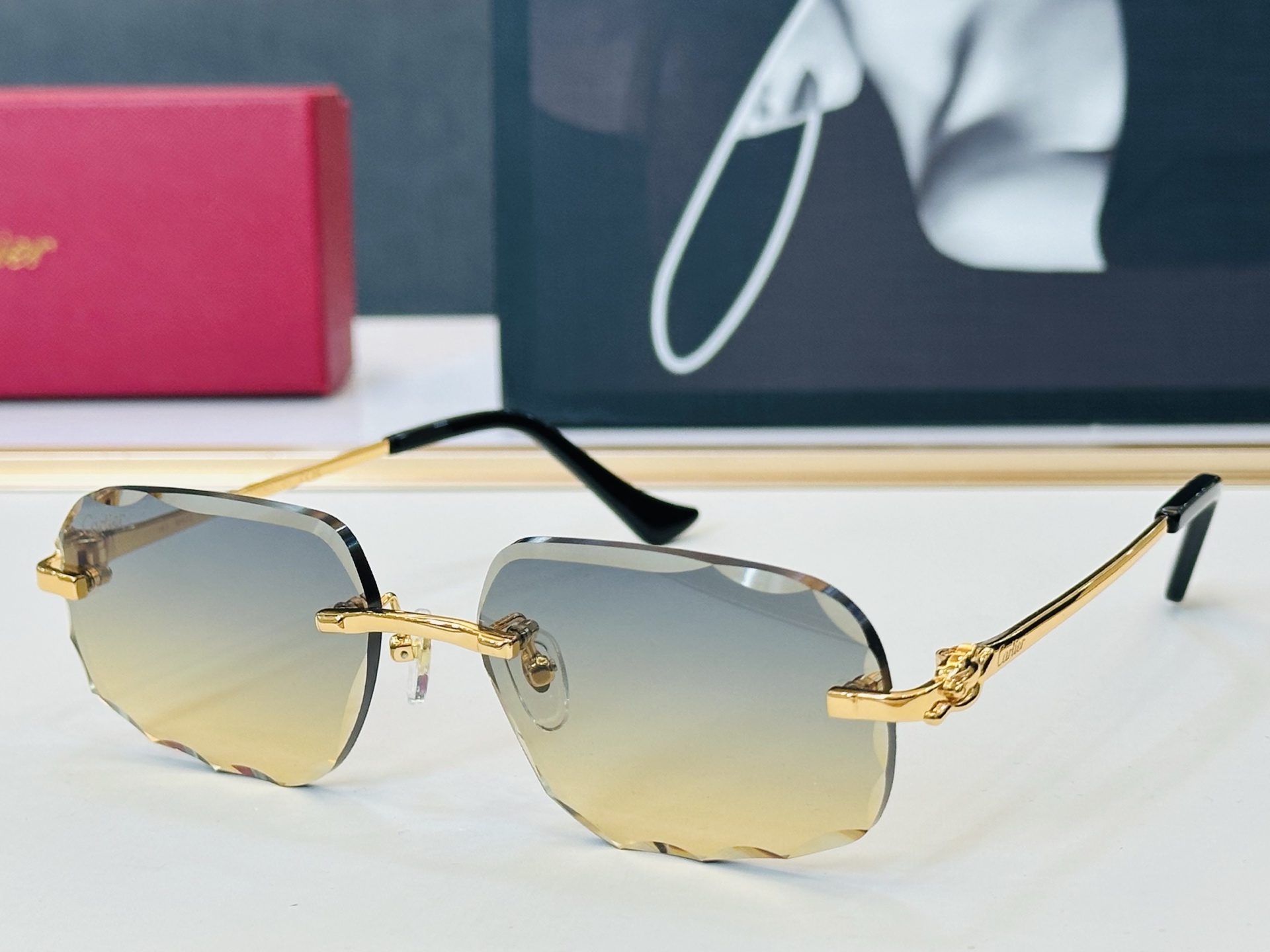 🆕 原版Cartie* 卡家 官网经典款 太阳镜 CT5804S Size：57口17-143  电镀工
