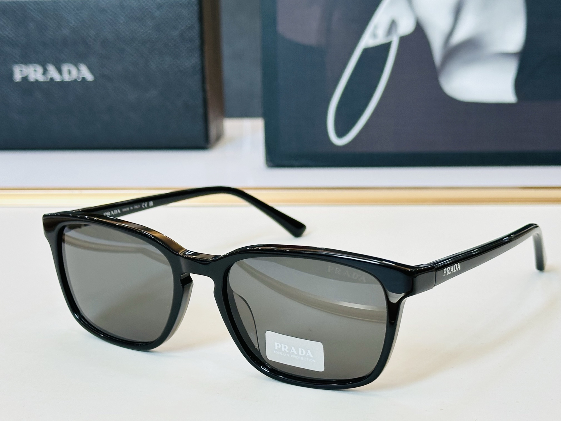 NO:767018,PRAD*Pujia PR D13SU Size 52 mouth 18-140 glasses series are exquisitely made and show unique personality. M’s latest hot model sunglasses glasses sunglasses sunglasses, glasses, prada, prada19860909PRAD*普家 PR D13SU Size52口18-140眼镜系列堪称精湛制作 彰显独特个性 M最新推出火爆款 太阳镜 眼镜墨镜太阳镜,眼镜,prada,prada,glasses