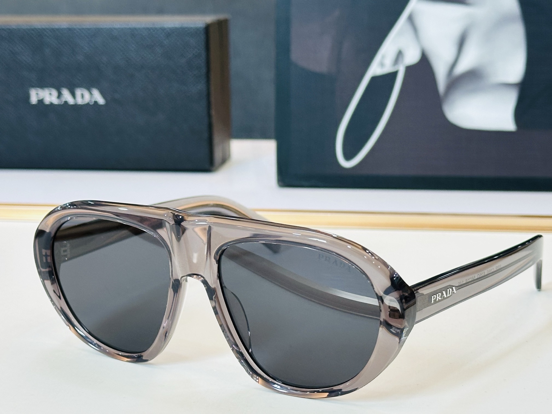 🔺PRAD*🔻普家 SPR C05S Size：56口18-145 眼镜系列堪称精湛制作 彰显独特个 J