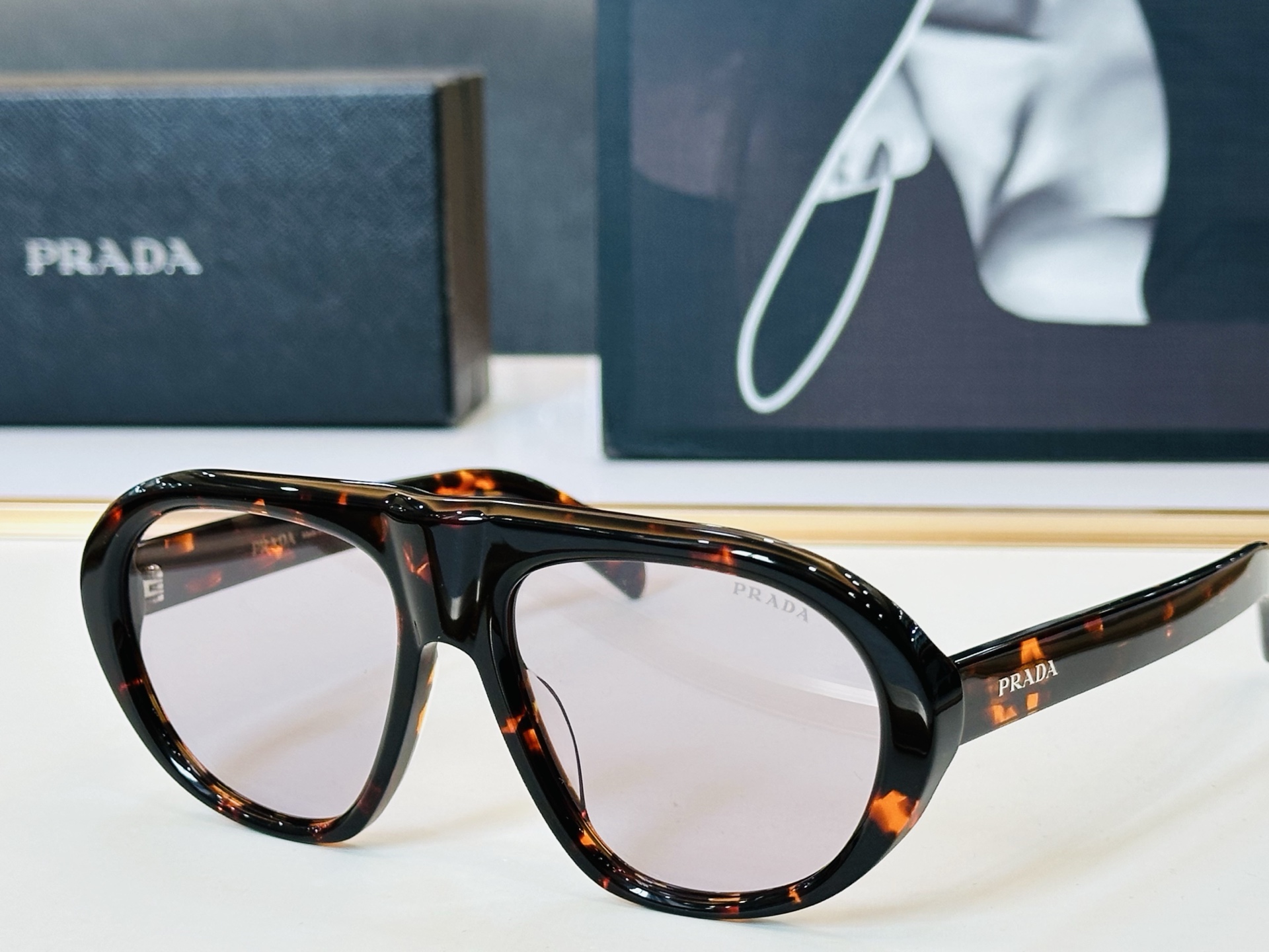 🔺PRAD*🔻普家 SPR C05S Size：56口18-145 眼镜系列堪称精湛制作 彰显独特个 J