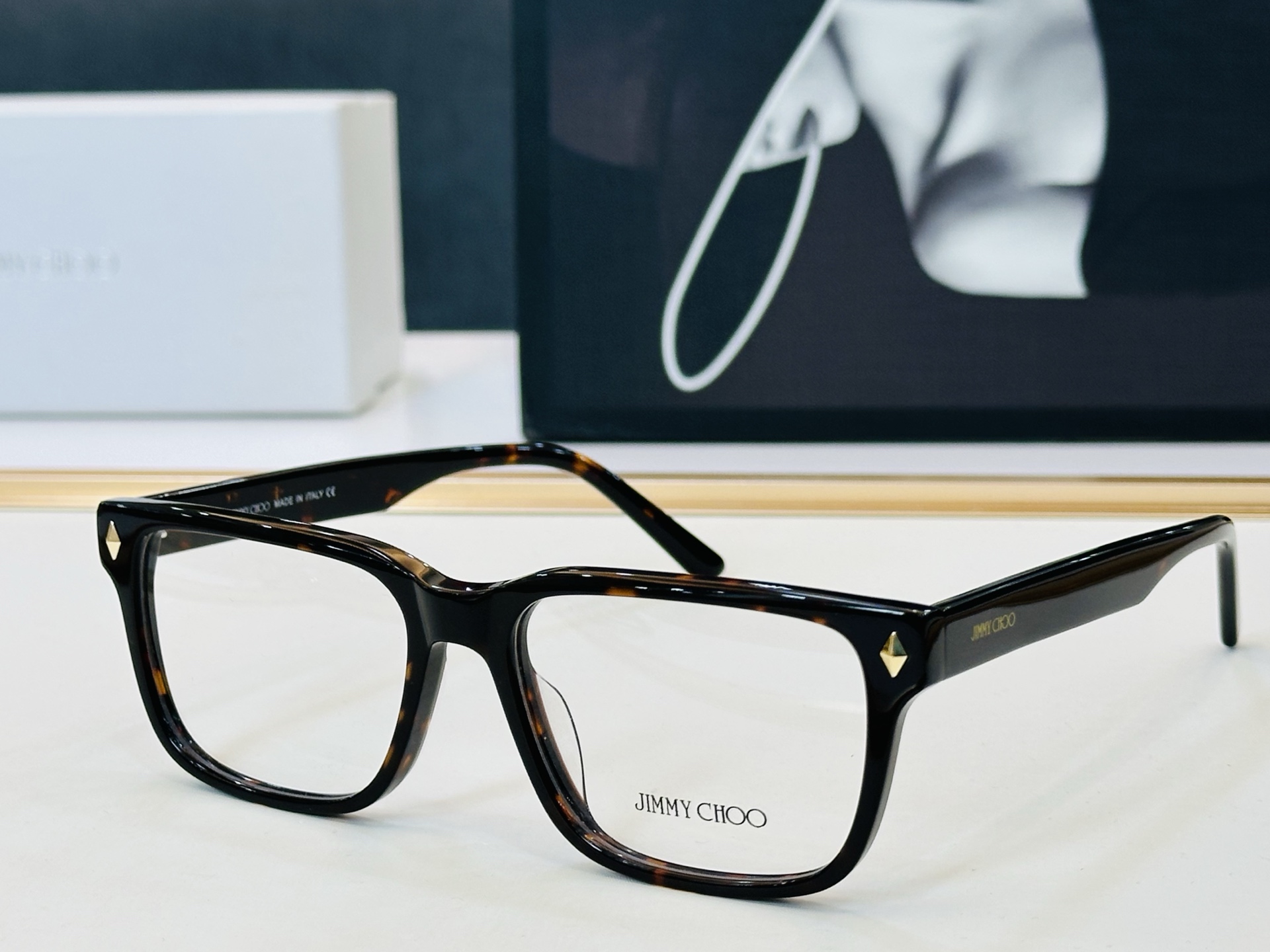 🆕 〖JIMMY CHO*/吉米家 MODEL: JC3039 Size：55口17-145 🧤🧤将引发