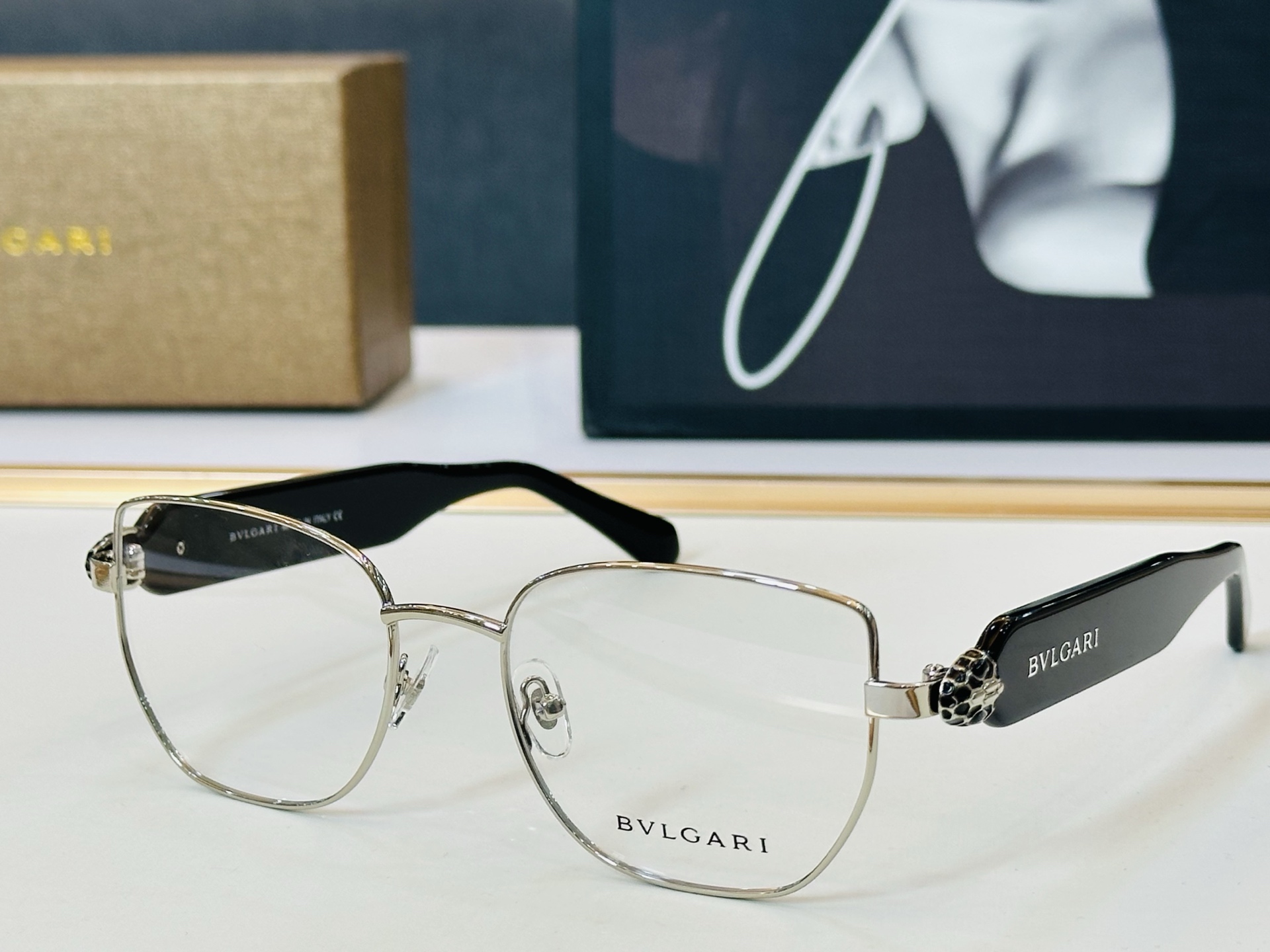 🆕款 官网同售 宝格家 BV50002 👍 Size ：54口19-145 绝对要买😎品质非常完美 L出