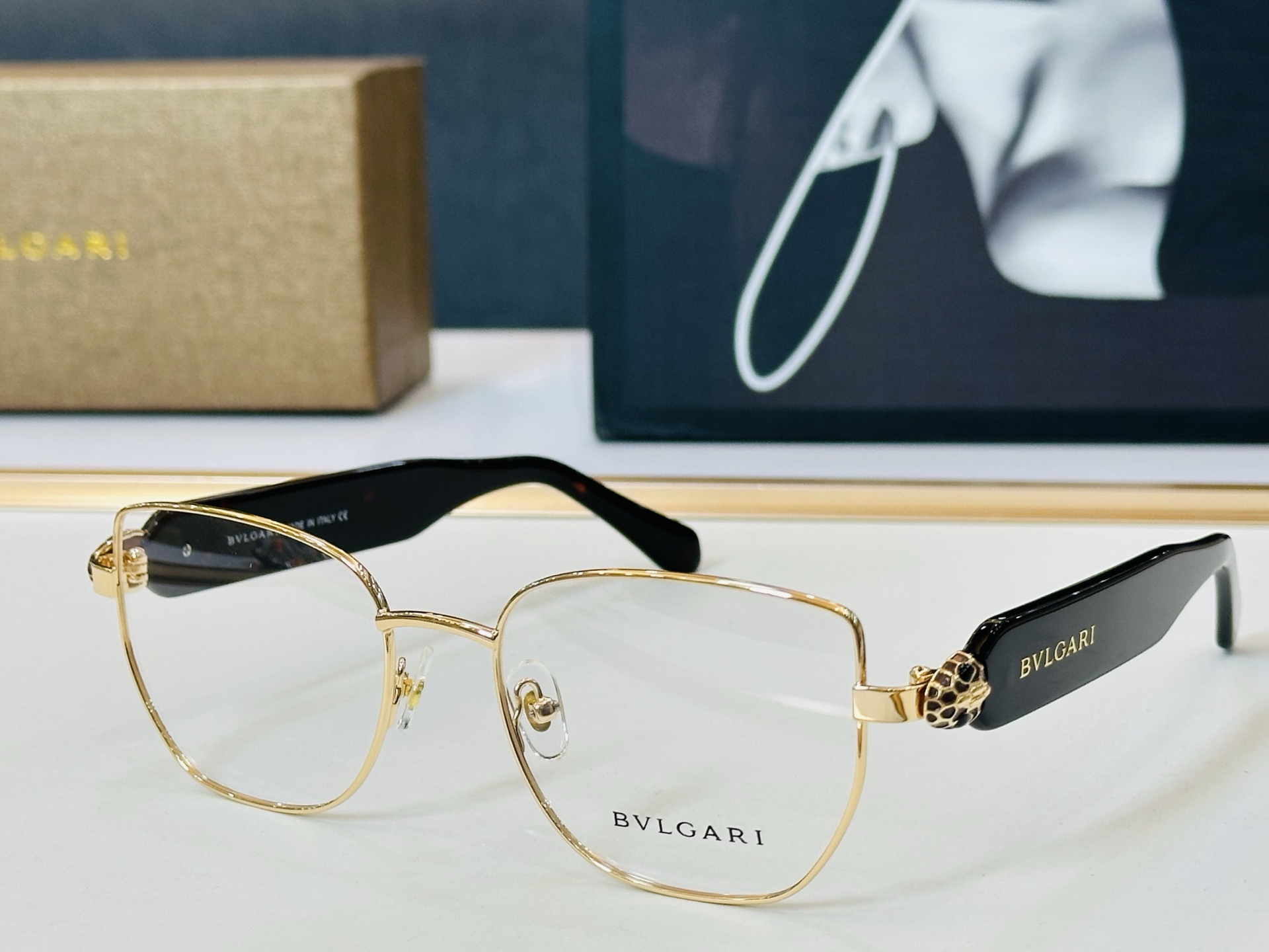 🆕款 官网同售 宝格家 BV50002 👍 Size ：54口19-145 绝对要买😎品质非常完美 L出