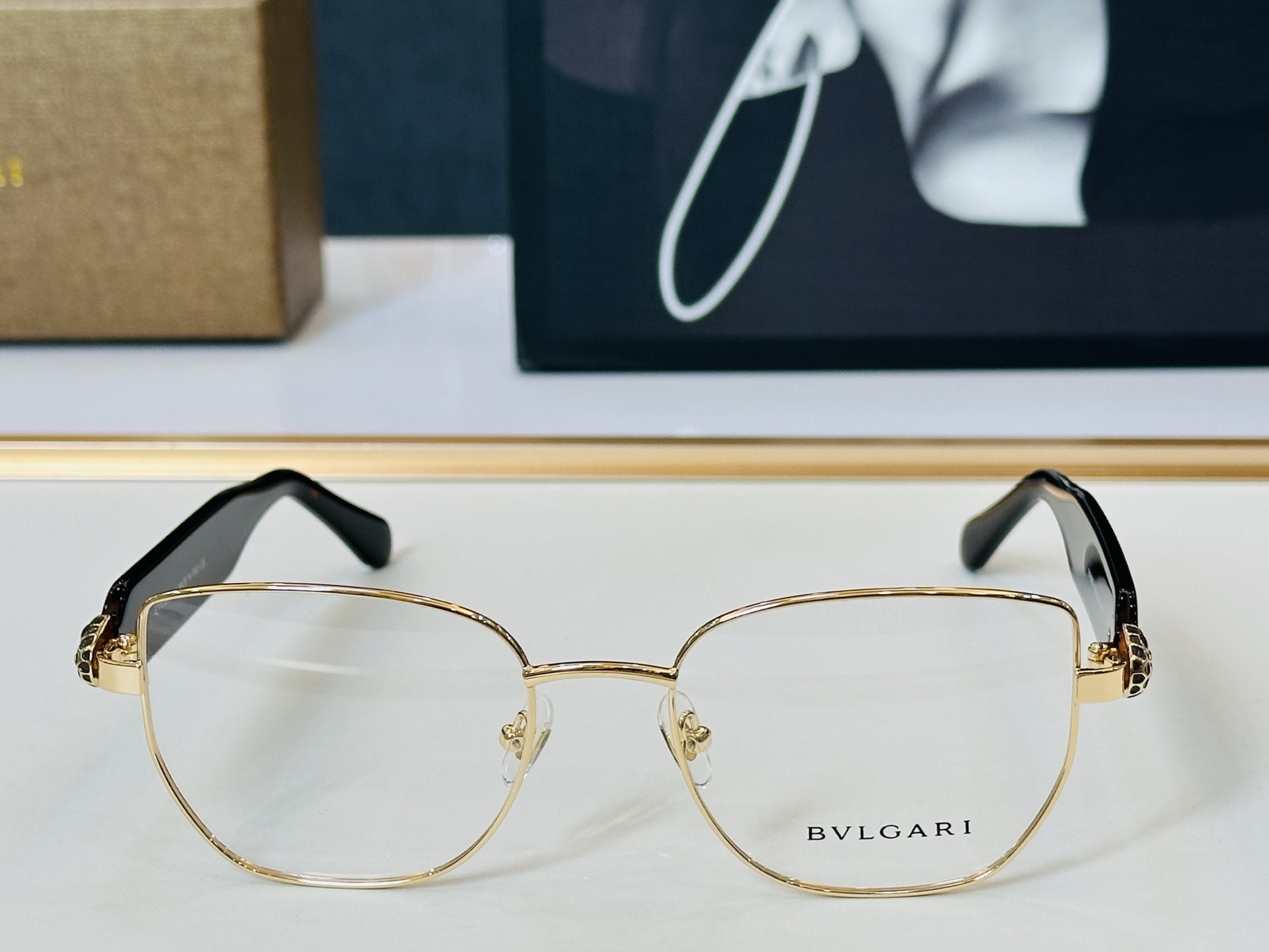 🆕款 官网同售 宝格家 BV50002 👍 Size ：54口19-145 绝对要买😎品质非常完美 L出