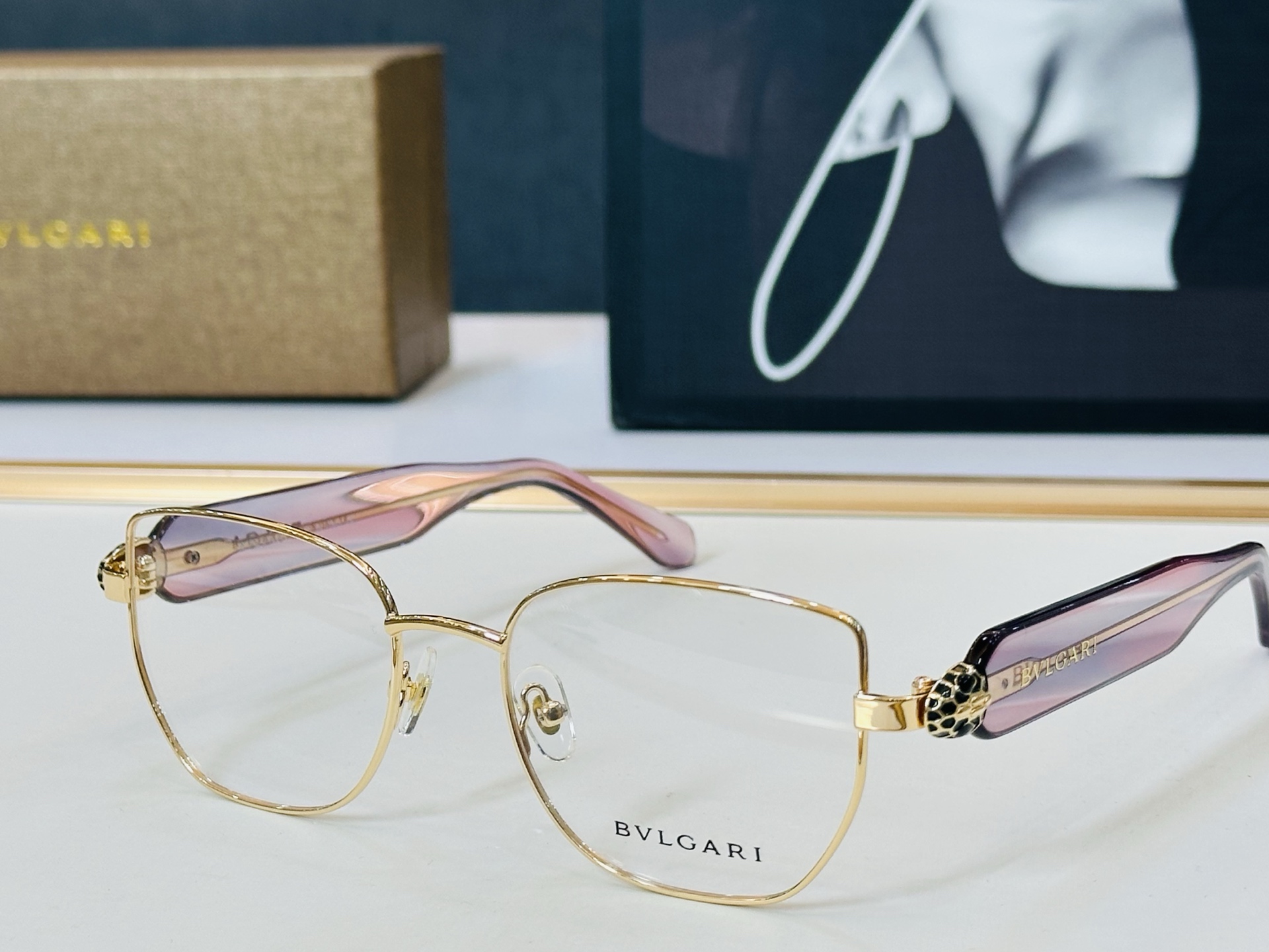 🆕款 官网同售 宝格家 BV50002 👍 Size ：54口19-145 绝对要买😎品质非常完美 L出