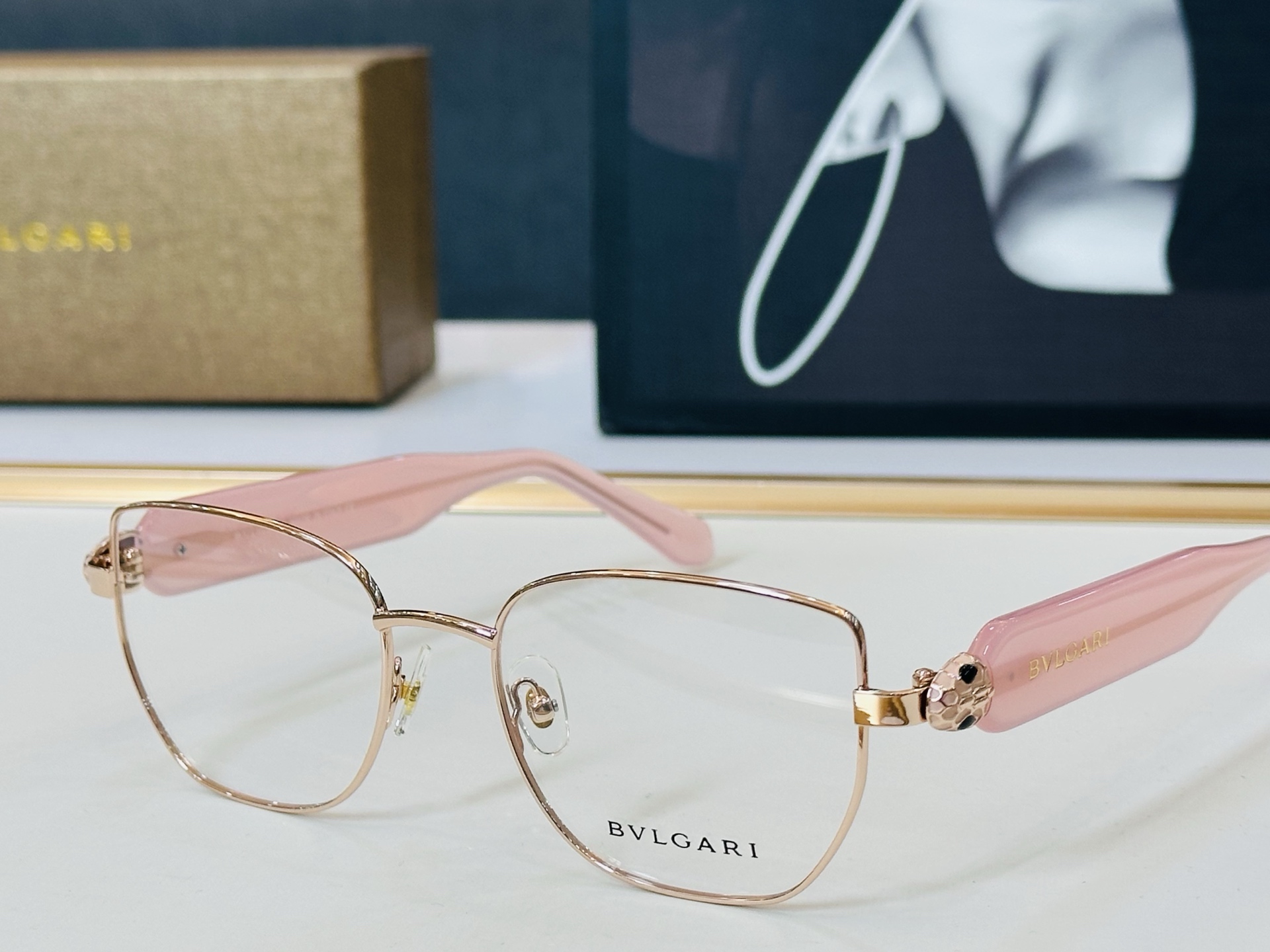 🆕款 官网同售 宝格家 BV50002 👍 Size ：54口19-145 绝对要买😎品质非常完美 L出