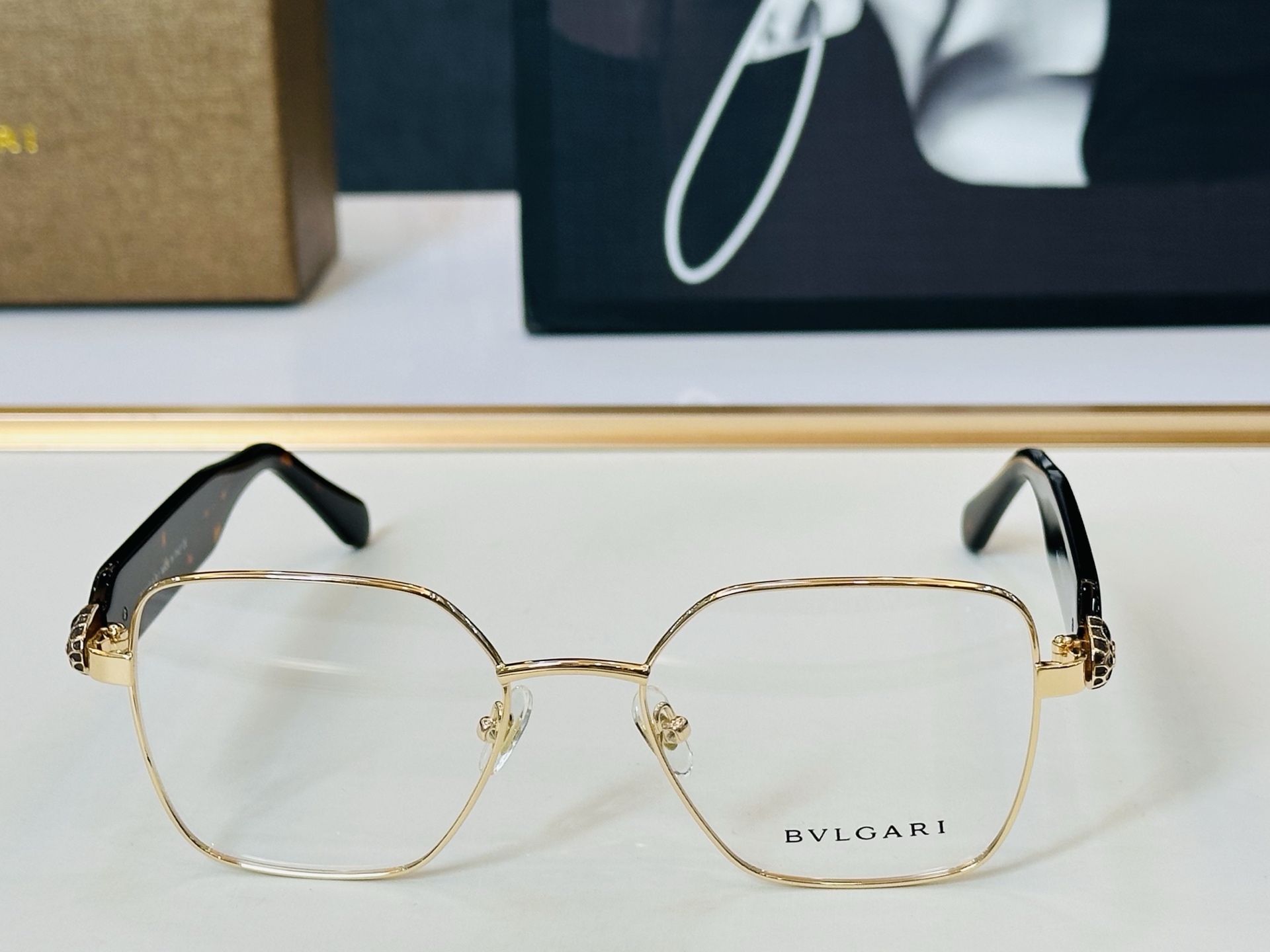 🆕款 官网同售 宝格家 BV50003 👍 Size ：54口19-145 绝对要买😎品质非常完美 L出