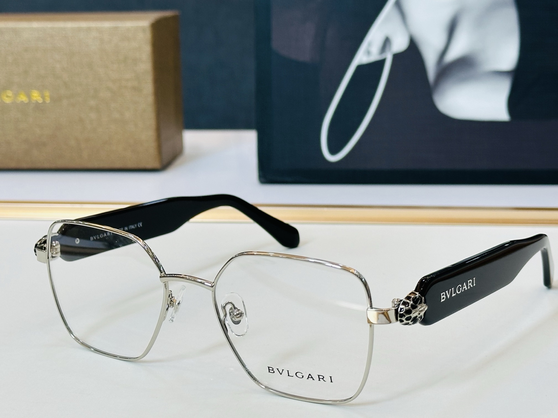 🆕款 官网同售 宝格家 BV50003 👍 Size ：54口19-145 绝对要买😎品质非常完美 L出