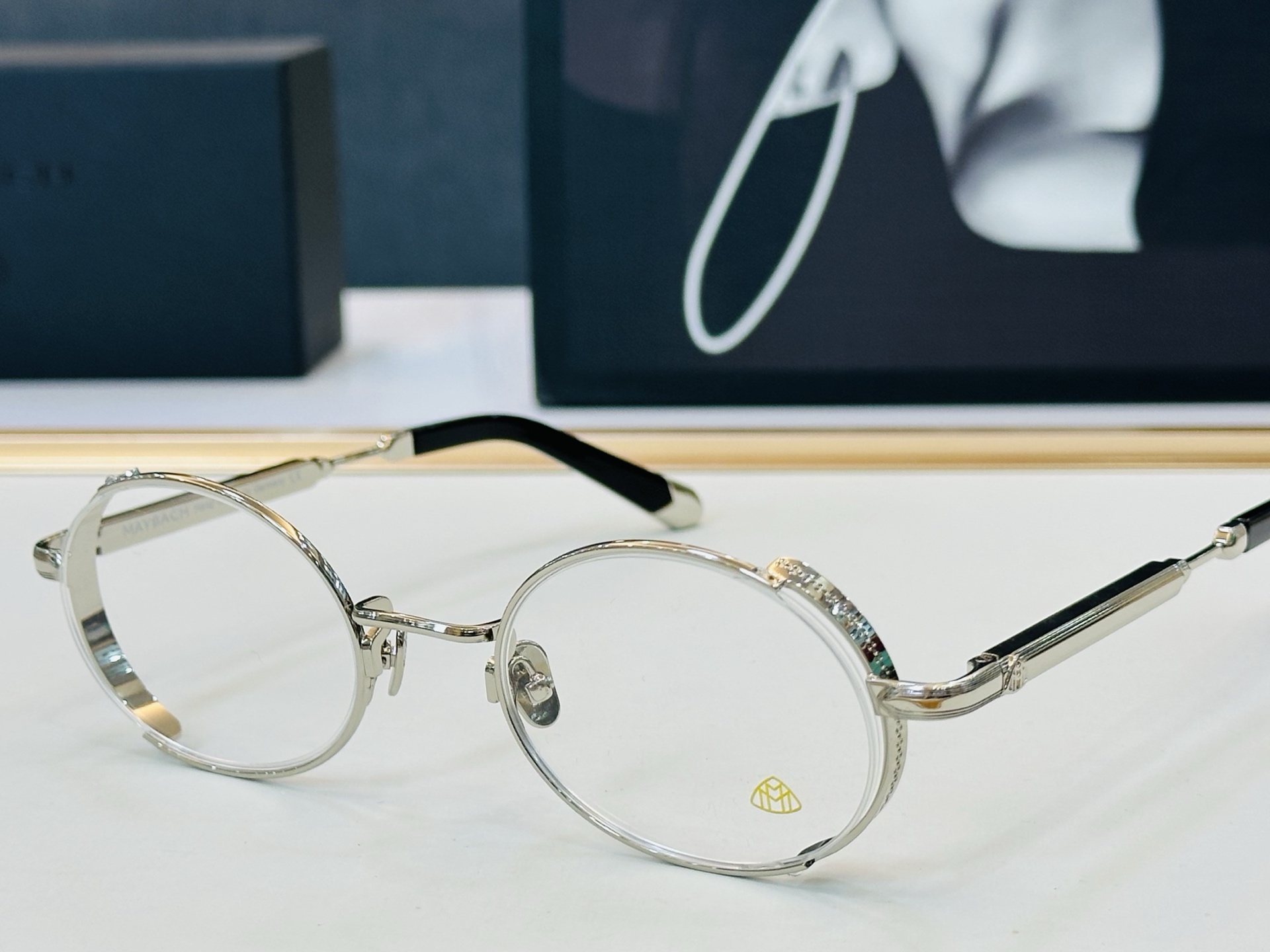 高品质 迈巴赫 🎉🎉做工精美💕💕MAYBAC*H Z36 Size：53口21-145   质感十足 C