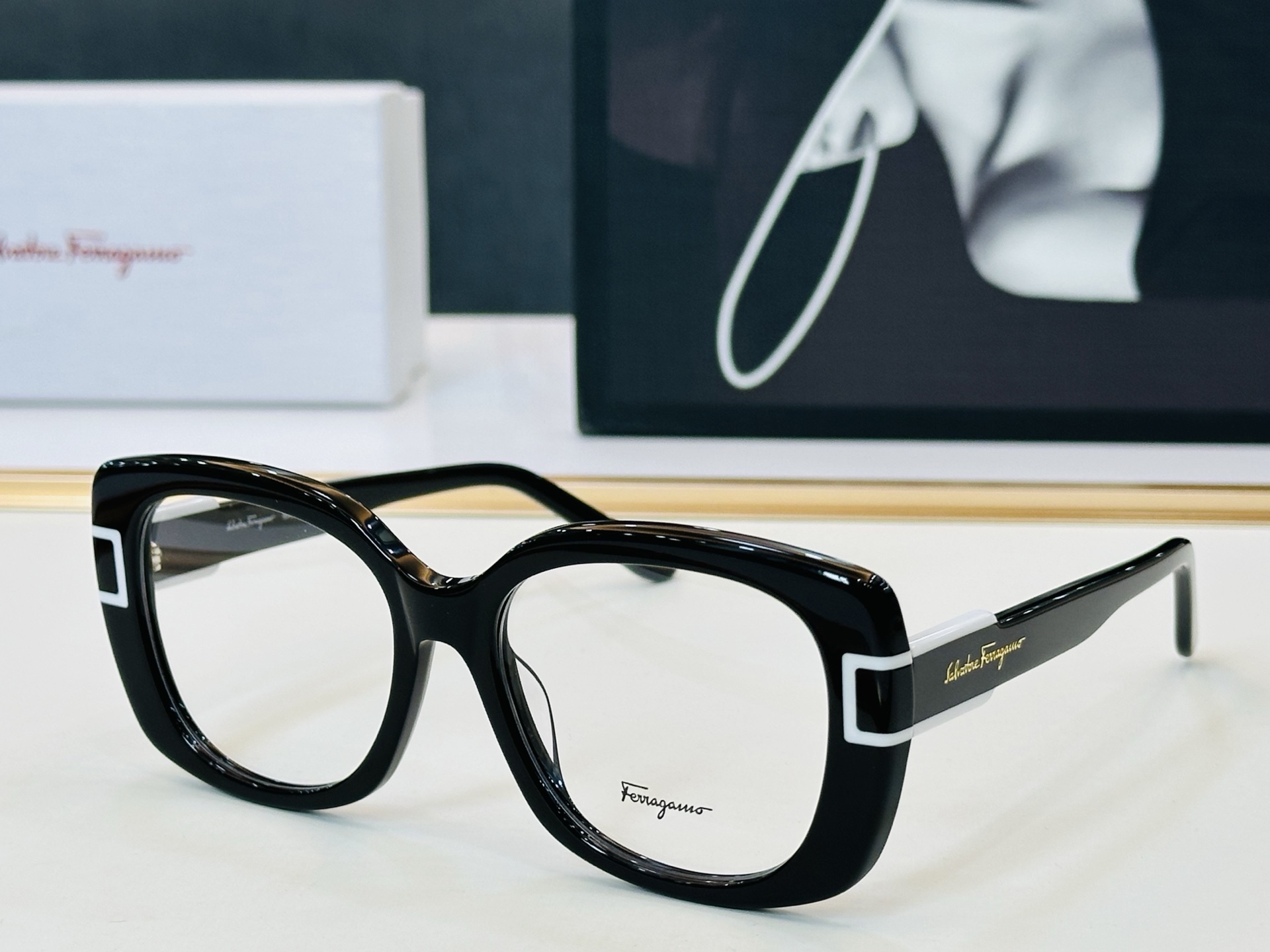 NO:767129,Phila's new design SF3076Size53 mouth 20-leisure Each pair is carefully made Z very unique Optical frame Glasses, sunglasses, sunglasses, glasses19860909菲拉家 全新设计 SF3076Size53口20-悠闲 每付都精心制作 Z非常独特 配光架 眼镜墨镜太阳镜,眼镜,glasses
