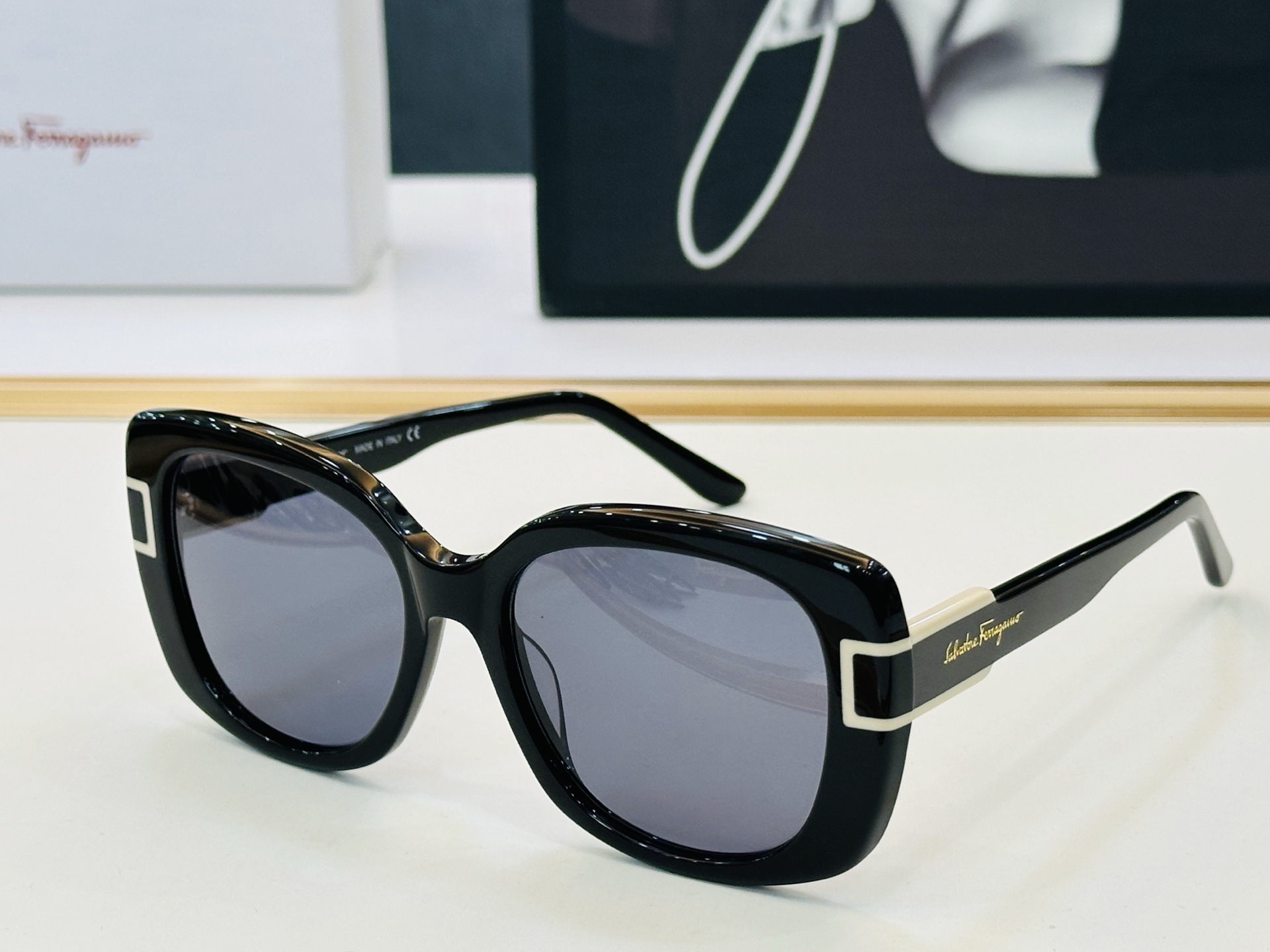 NO:767216,Phila's new design SF3076Size53 mouth 20-leisure Each pair is carefully made Z very unique glasses sunglasses sunglasses, glasses19860909菲拉家 全新设计 SF3076Size53口20-悠闲 每付都精心制作 Z非常独特 眼镜墨镜太阳镜,眼镜,glasses