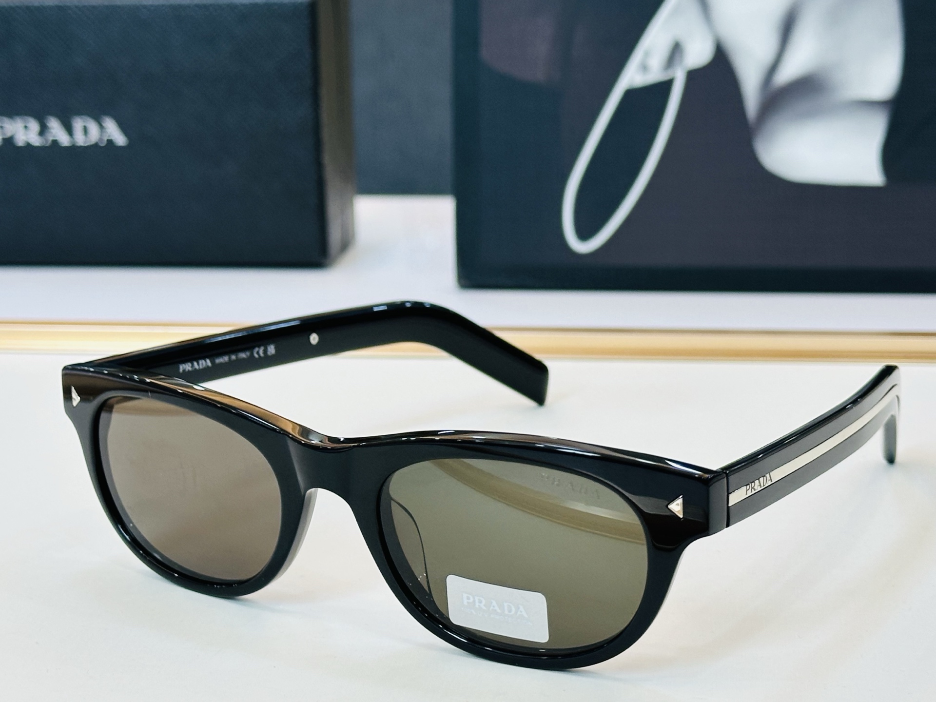 NO:767151,PRAD*Pujia PR D09S Size 51 mouth 21- The eyewear series is exquisitely made and highlights the unique personality. M’s latest hot model sunglasses, glasses, sunglasses, sunglasses, glasses, prada, prada19860909PRAD*普家 PR D09S Size51口21- 眼镜系列堪称精湛制作 彰显独特个性 M最新推出火爆款 太阳镜 眼镜墨镜太阳镜,眼镜,prada,prada,glasses