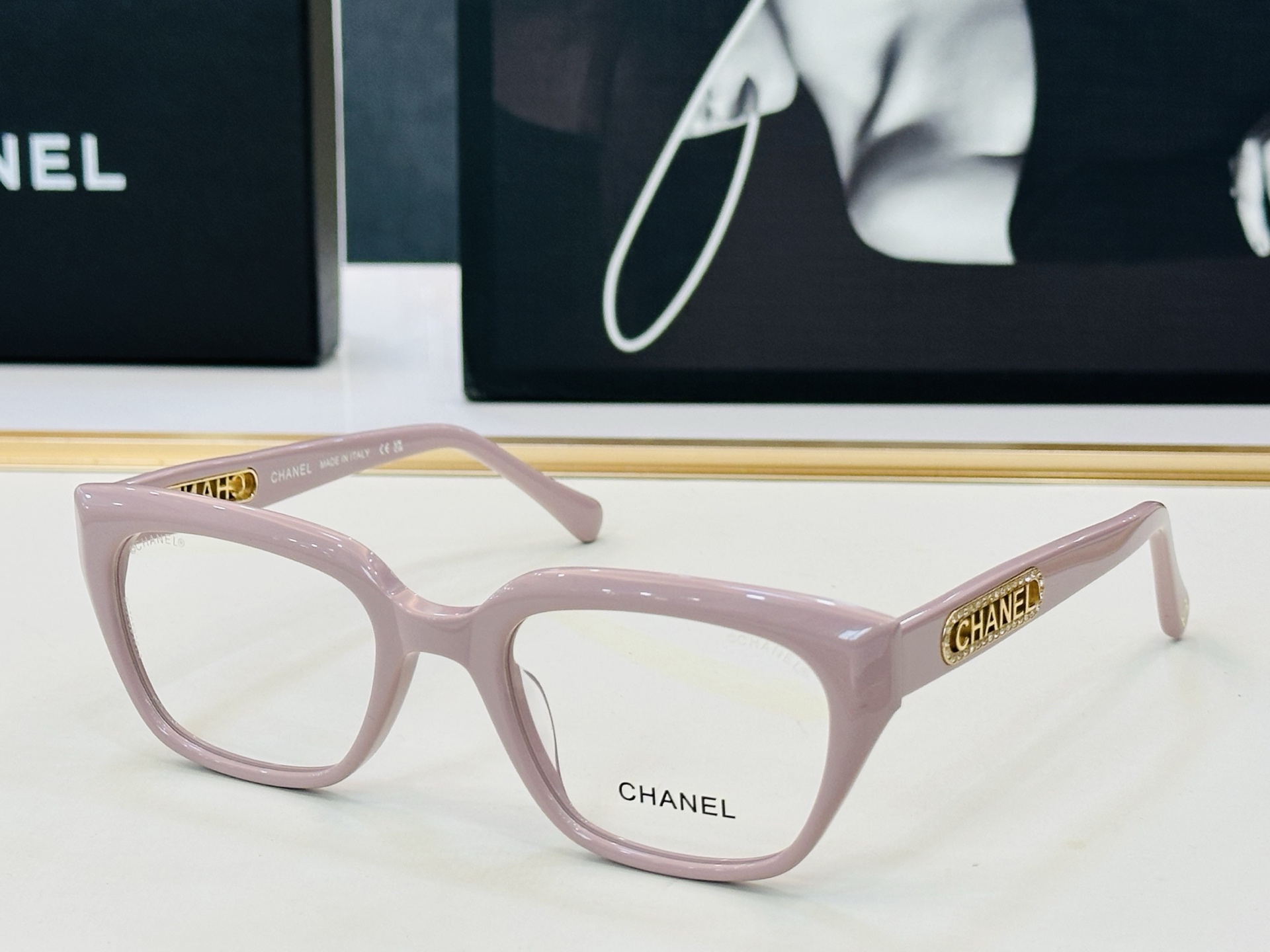 🆕 【CHANE*/香家】MODEL:CH6819 Size：54口22-145 💅🏻💓B太阳镜