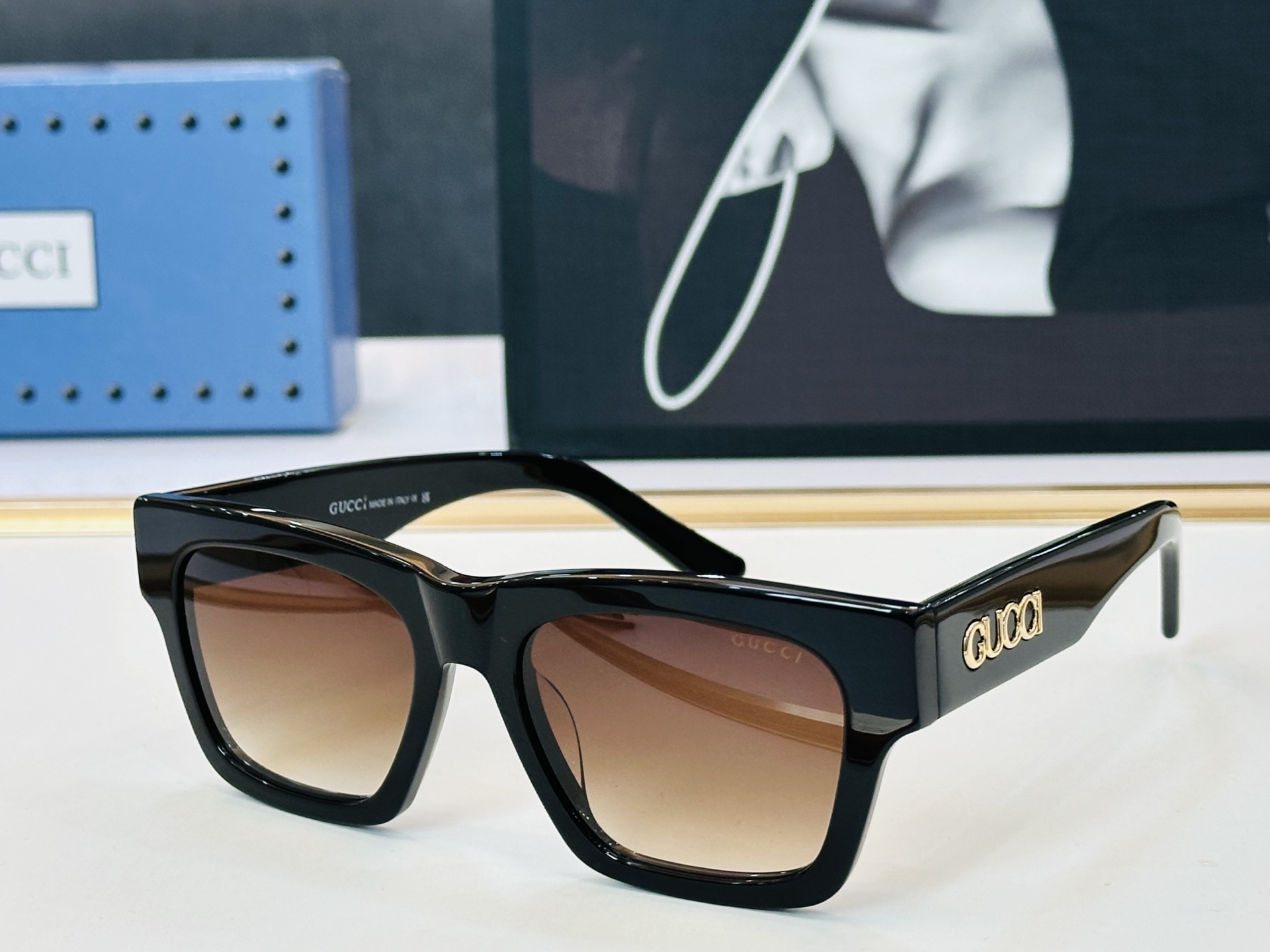 GUCC* 古家 GG1835S 🐝🐝系列 Size：52口18-145 🍁🍁 C超绝品质 。