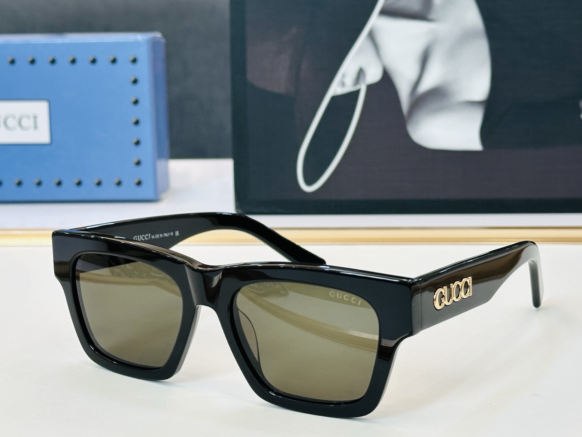 GUCC* 古家 GG1835S 🐝🐝系列 Size：52口18-145 🍁🍁 C超绝品质 。