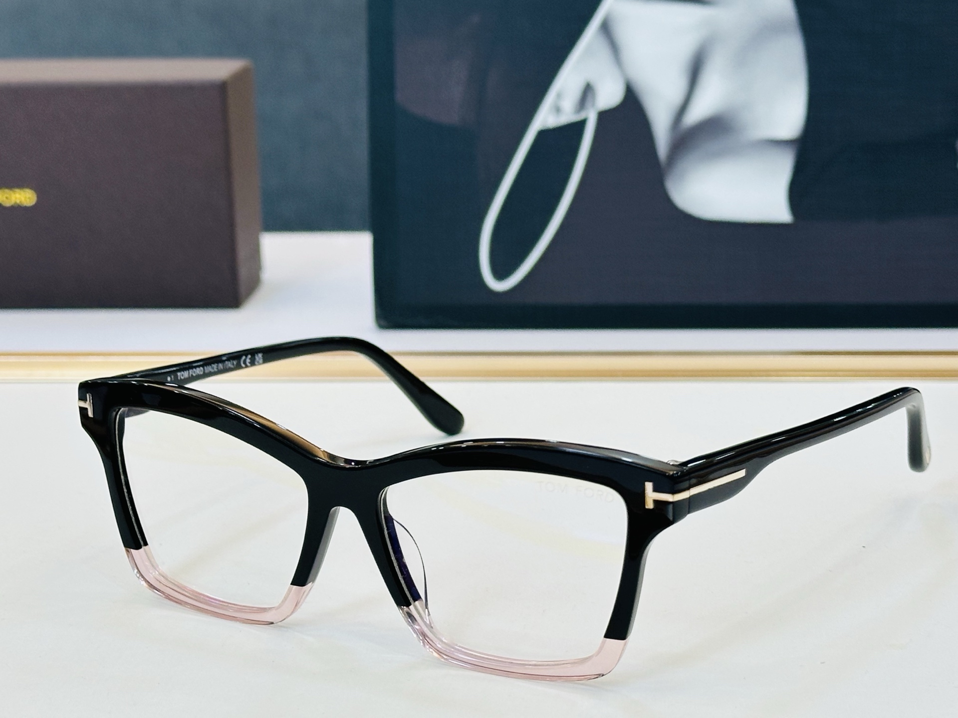 🆕款 TOM FORD🏇汤姆家 MODEL:FT5964 size：54口15-140 🈷️😍时尚潮流 