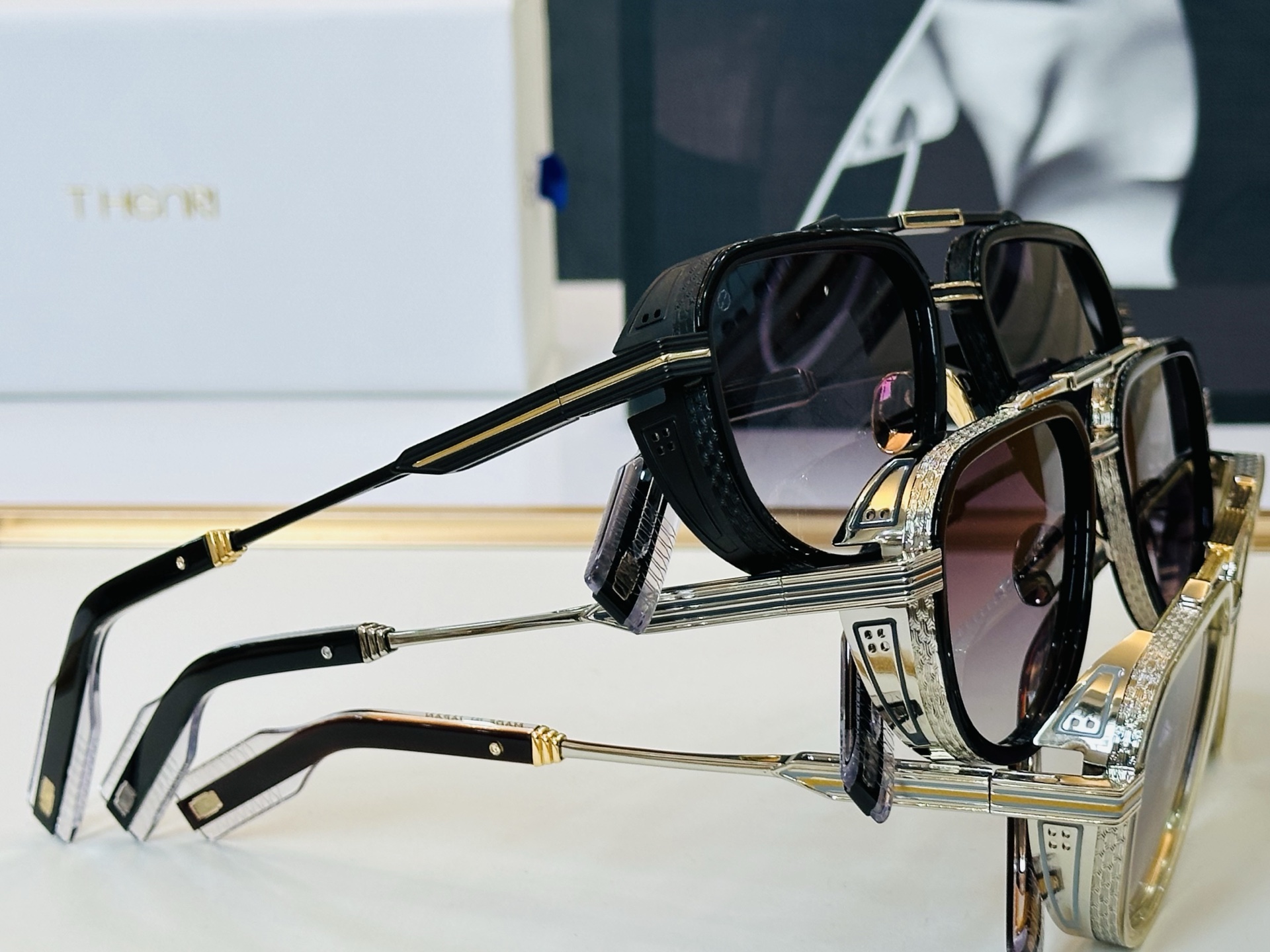 qj THENRIMODEL:NEVERA SIZE:54口19-148 配盒
