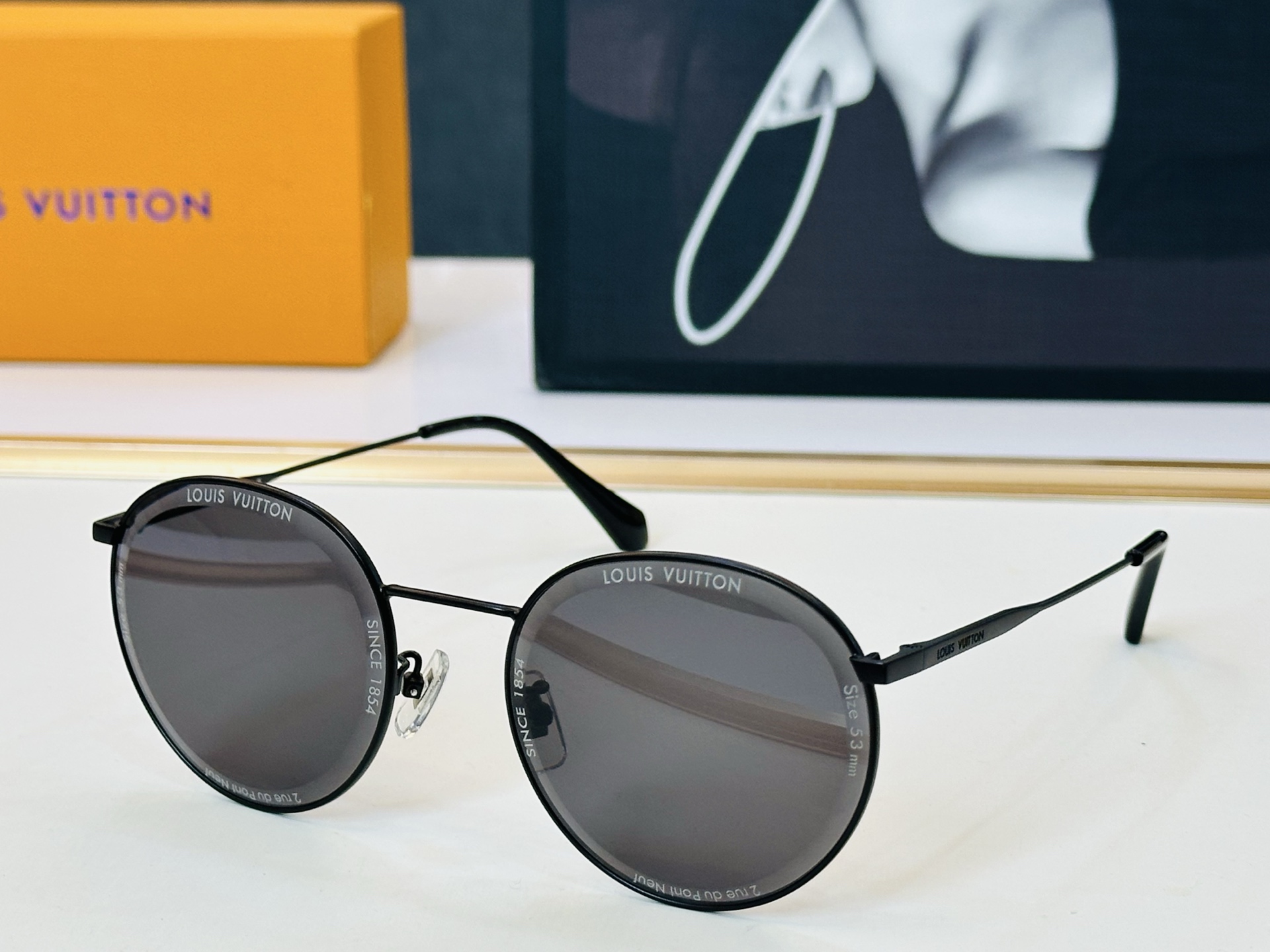 NO:768536,Louis Vuitton Z2626 Size 56 mouth 20-145 Vibrant, showing unique personality and grand you B High quality glasses, sunglasses, sunglasses, glasses, louis vuitton19860909路易家 Z2626 Size56口20-145 充满活力的 展现独特个性展现大气的你 B高品质 眼镜墨镜太阳镜,眼镜,louis vuitton,glasses