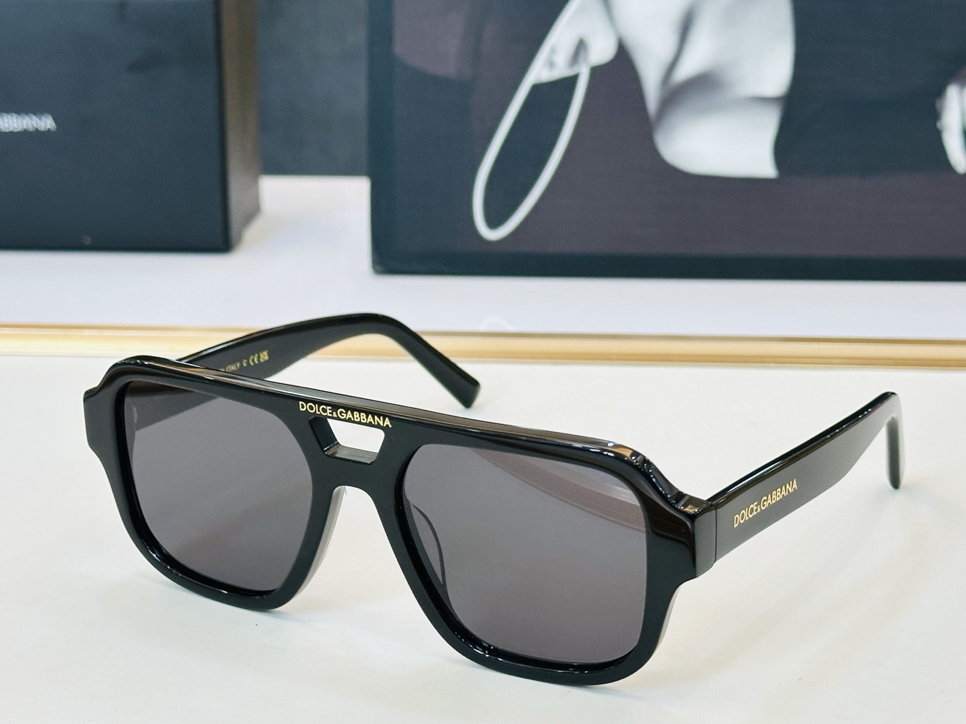 NO:768594,Official website model DOLCE&GABBAN*DG4003 Size 54 mouth 19-143 Novel and unique K stunningly beautiful glasses, sunglasses, sunglasses, glasses, Dolce&Gabbana19860909官网款 DOLCE&GABBAN*DG4003 Size54口19-143 新颖独特K美艳绝伦 眼镜墨镜太阳镜,眼镜,Dolce&Gabbana,glasses