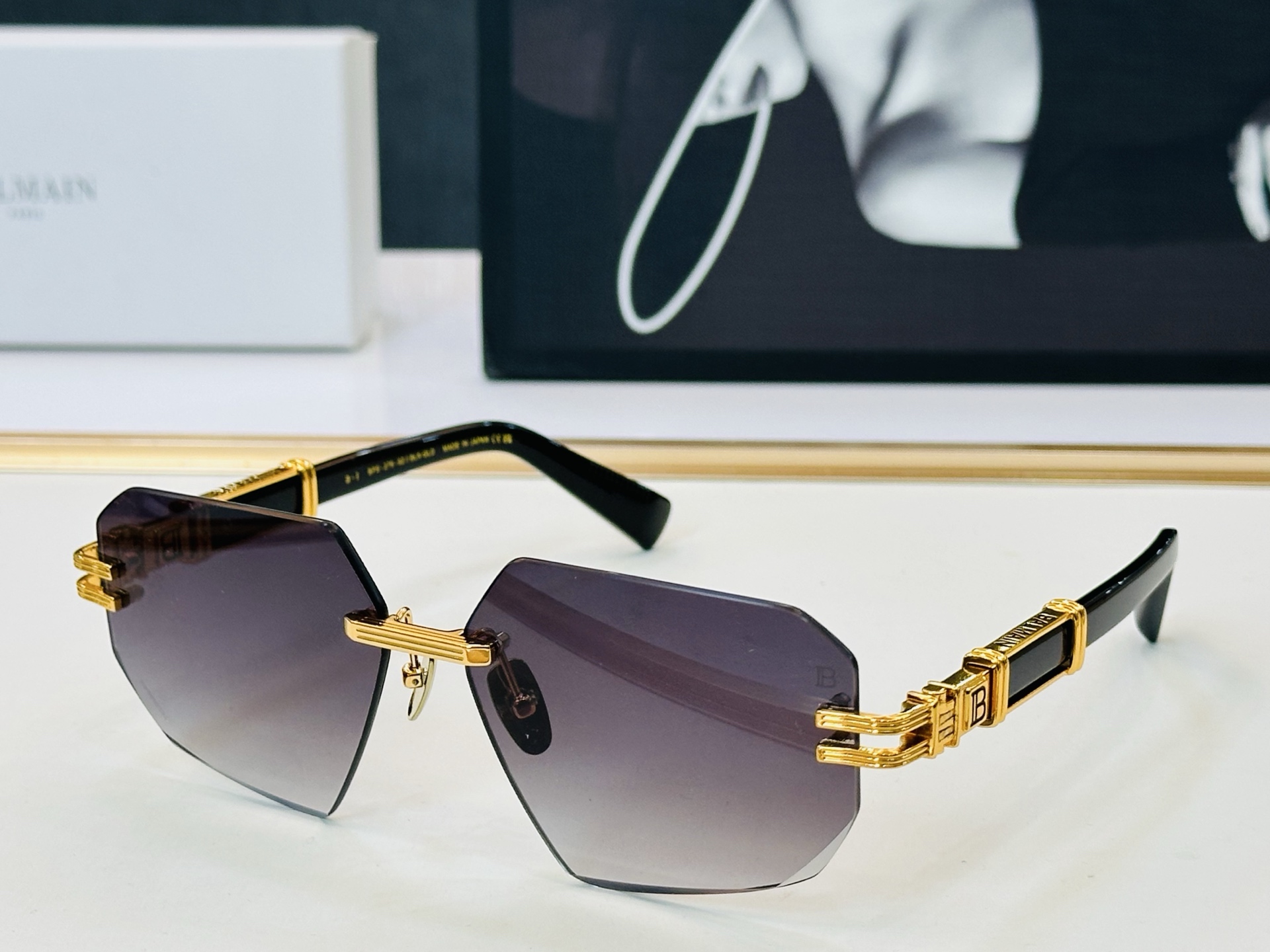 NO:768621,Balmain Balmain BPS-276 men's and women's sunglasses, blue film inside, Size 62, mouth 14-145, unique logo, K high quality, glasses, sunglasses, sunglasses, glasses, balmain, balmain19860909Balmain巴尔曼BPS-276 男女款太阳镜 内镀蓝膜 Size62口14-145 标志独特 K高品质 眼镜墨镜太阳镜,眼镜,balmain,balmain,glasses