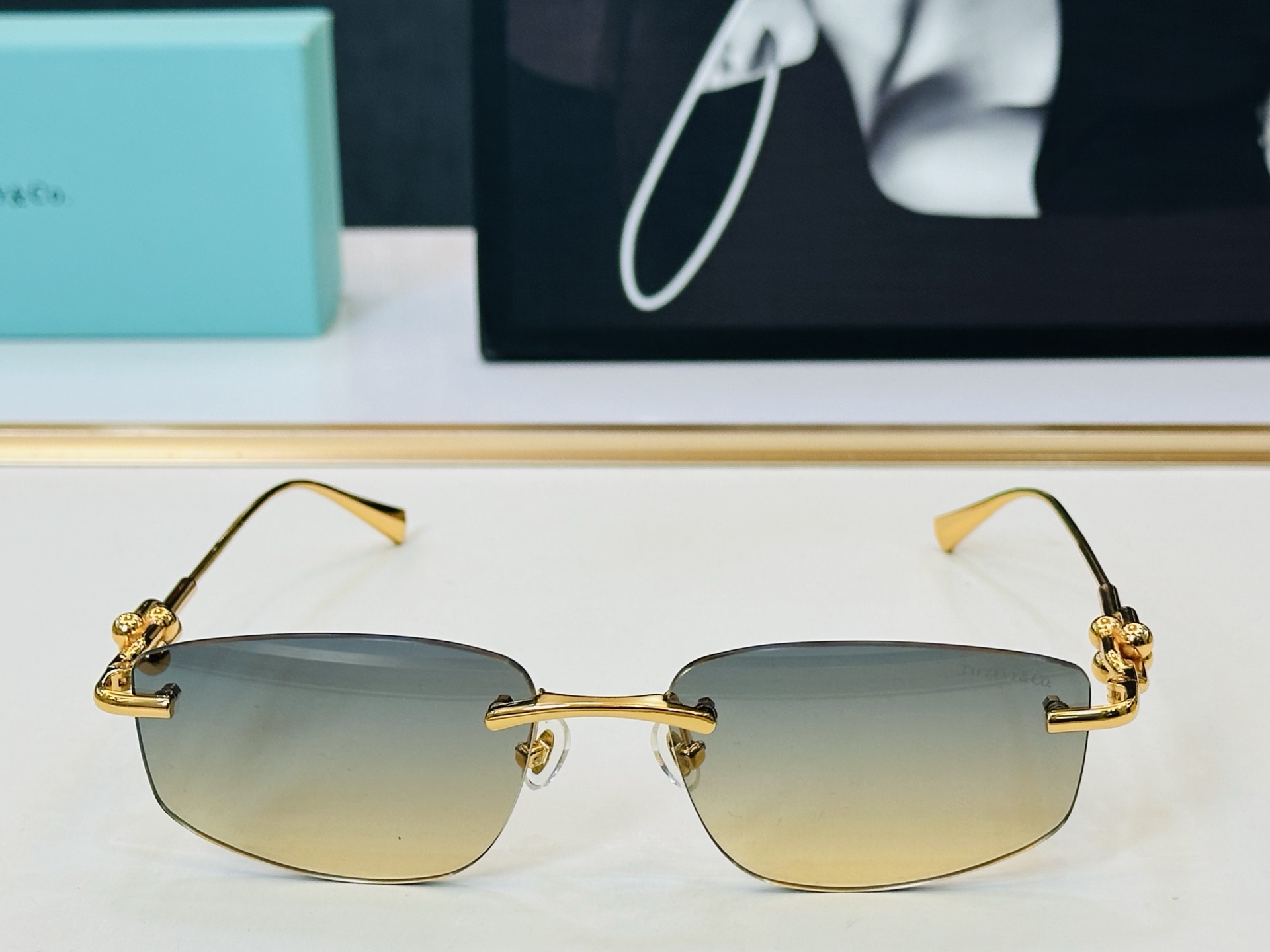 蒂芙家 Tiffany & CO. TF2042L Size：58口18-145 时尚太阳镜架 👍X多色