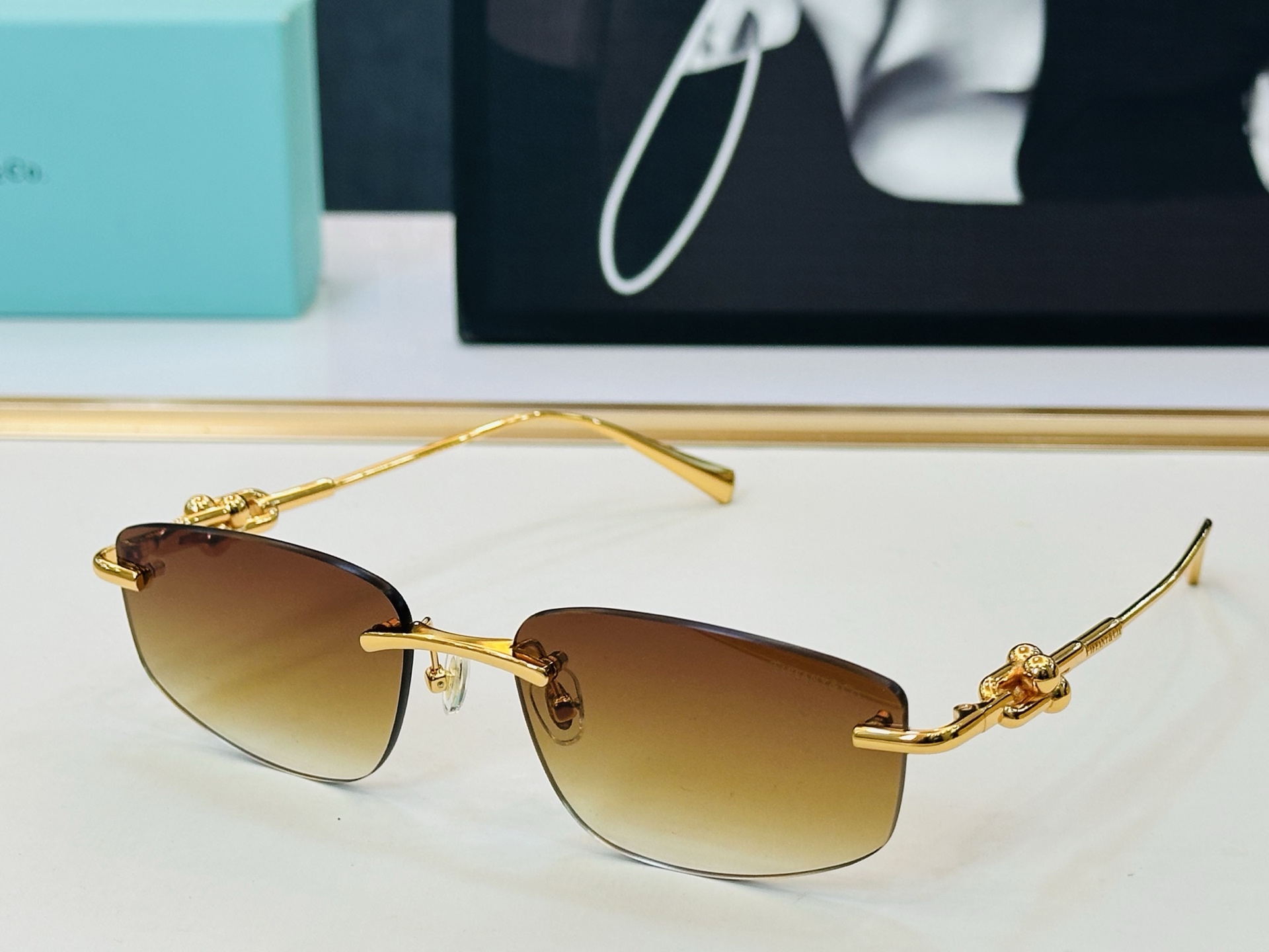 蒂芙家 Tiffany & CO. TF2042L Size：58口18-145 时尚太阳镜架 👍X多色