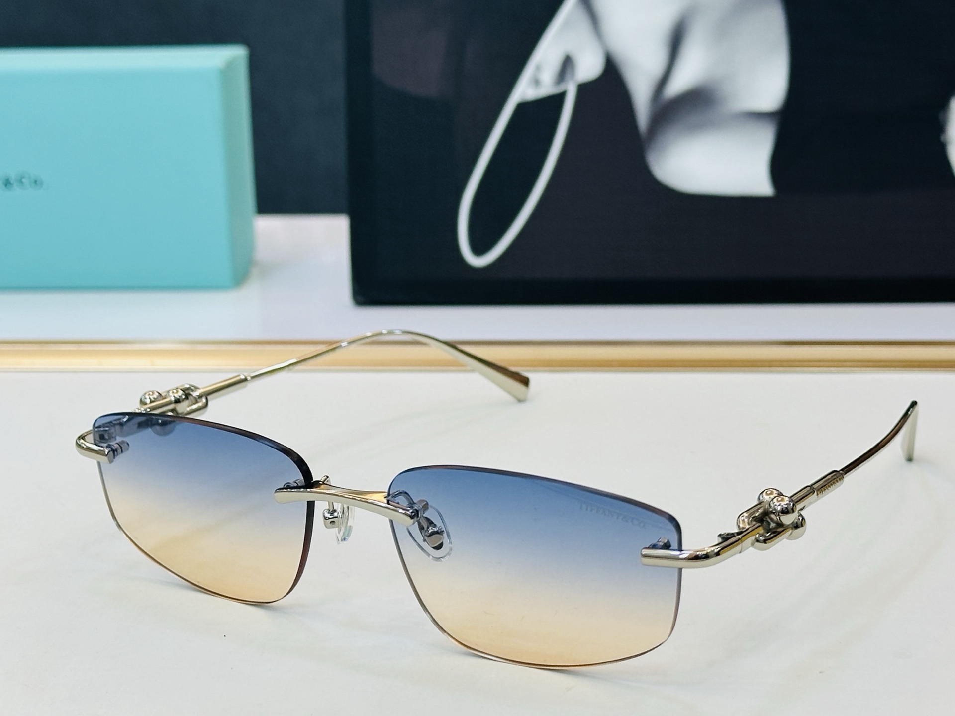 蒂芙家 Tiffany & CO. TF2042L Size：58口18-145 时尚太阳镜架 👍X多色