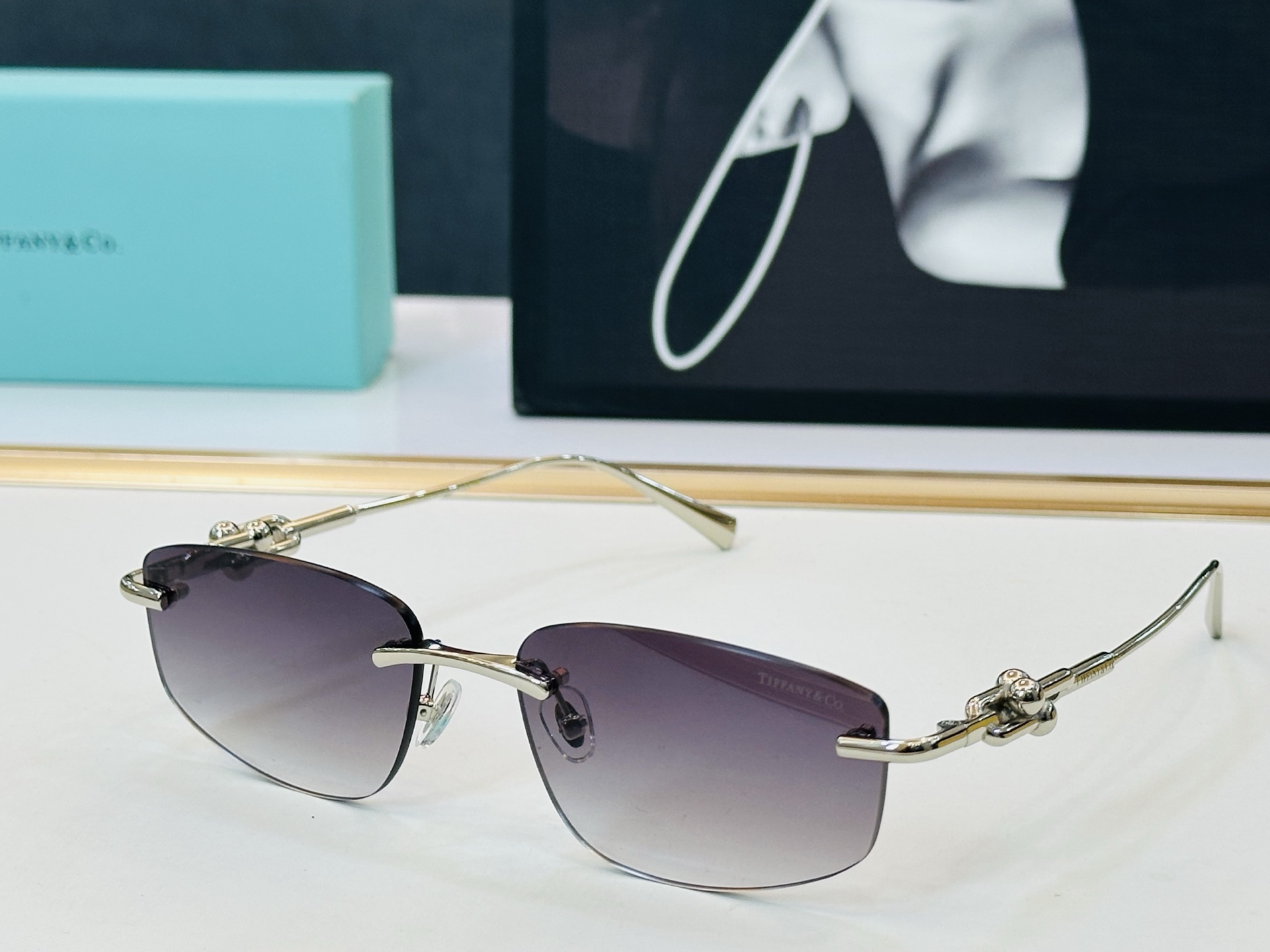 蒂芙家 Tiffany & CO. TF2042L Size：58口18-145 时尚太阳镜架 👍X多色