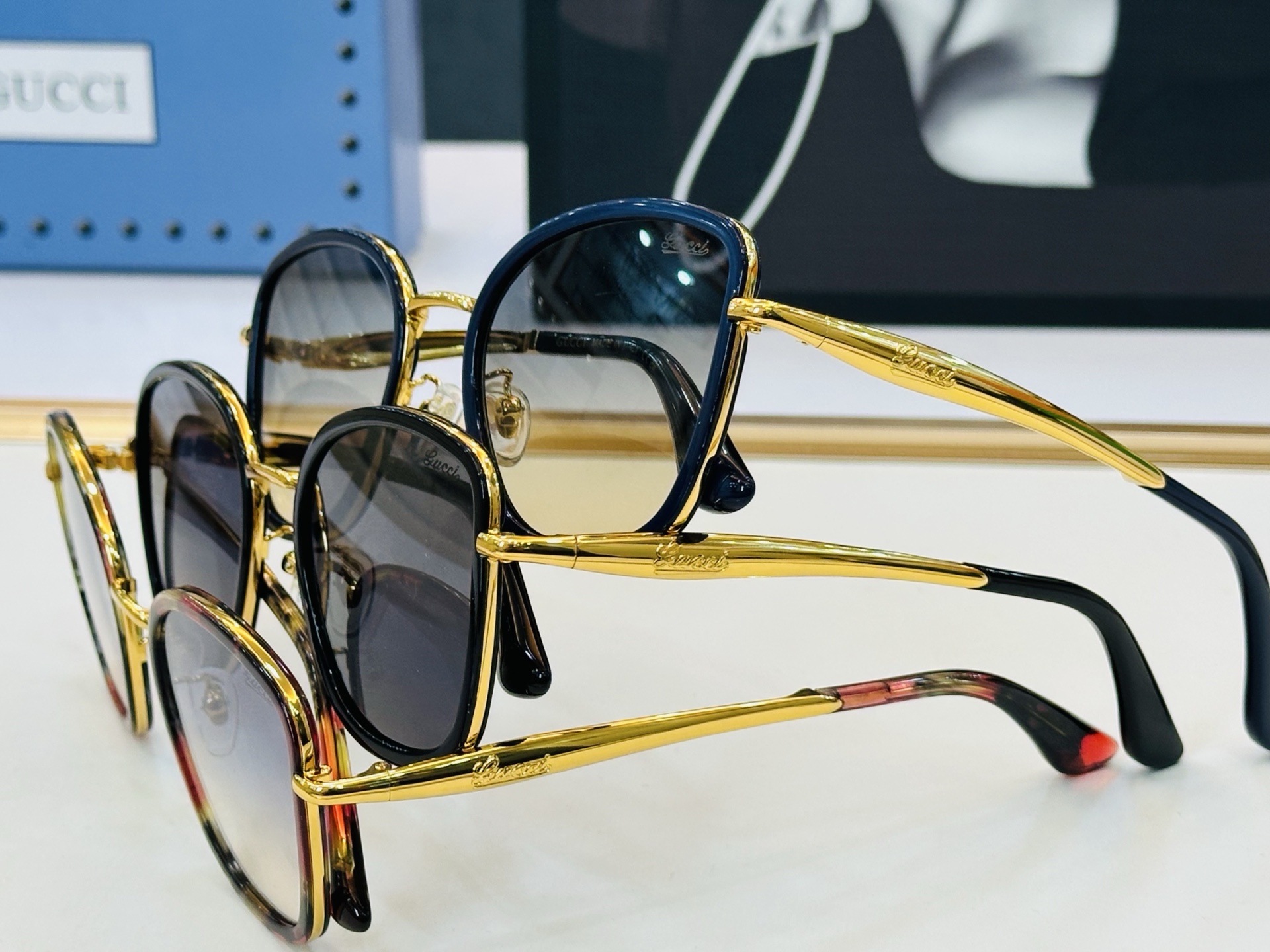 GUCC* 古家 GG1562S 🐝🐝系列 Size：55口22-145 🍁🍁 G超绝品质 。