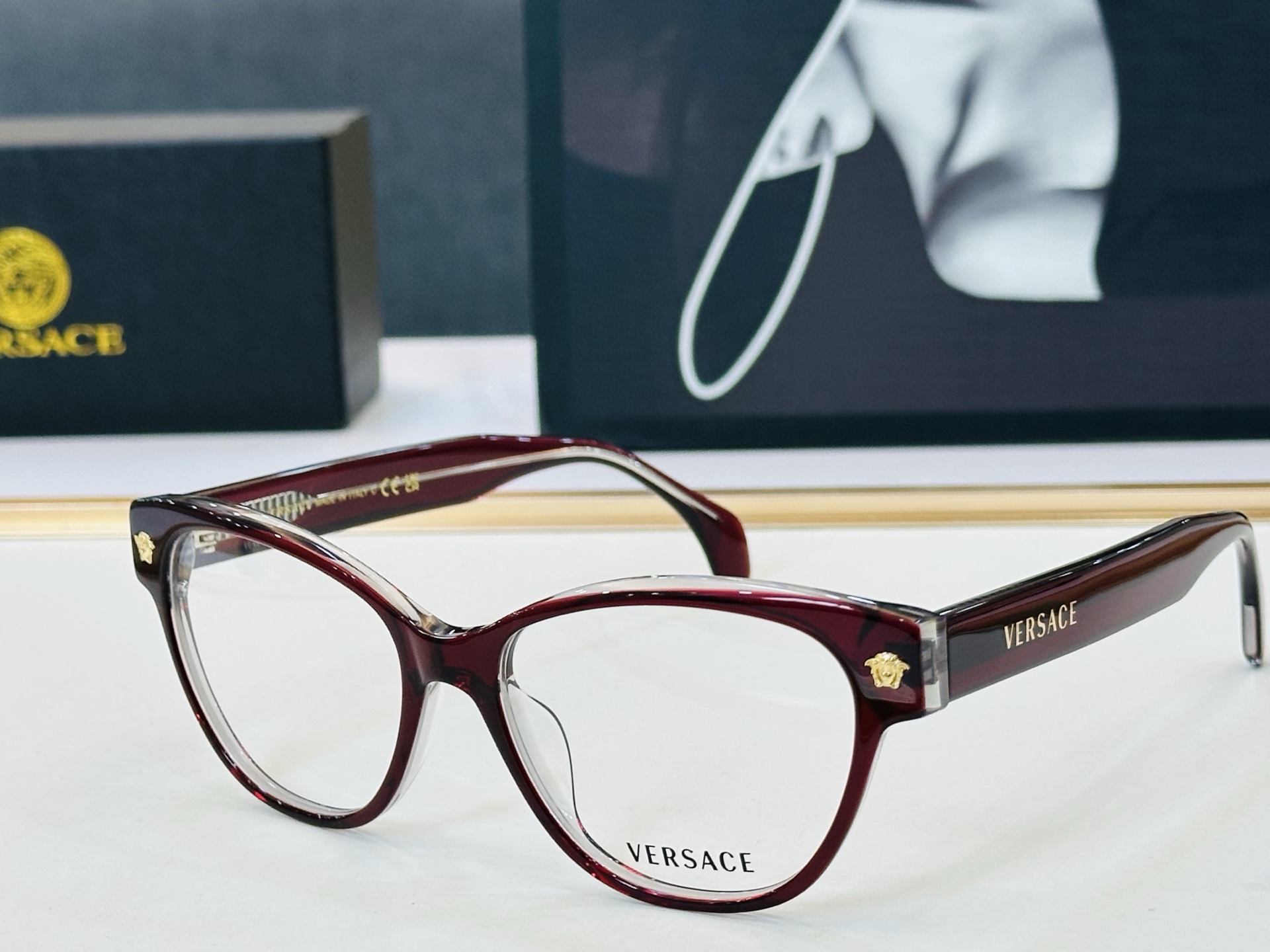 🎉🎉范思家 VERSACE✨✨✨MODEL：VE3393U Size：54口17-145 ✨J有范