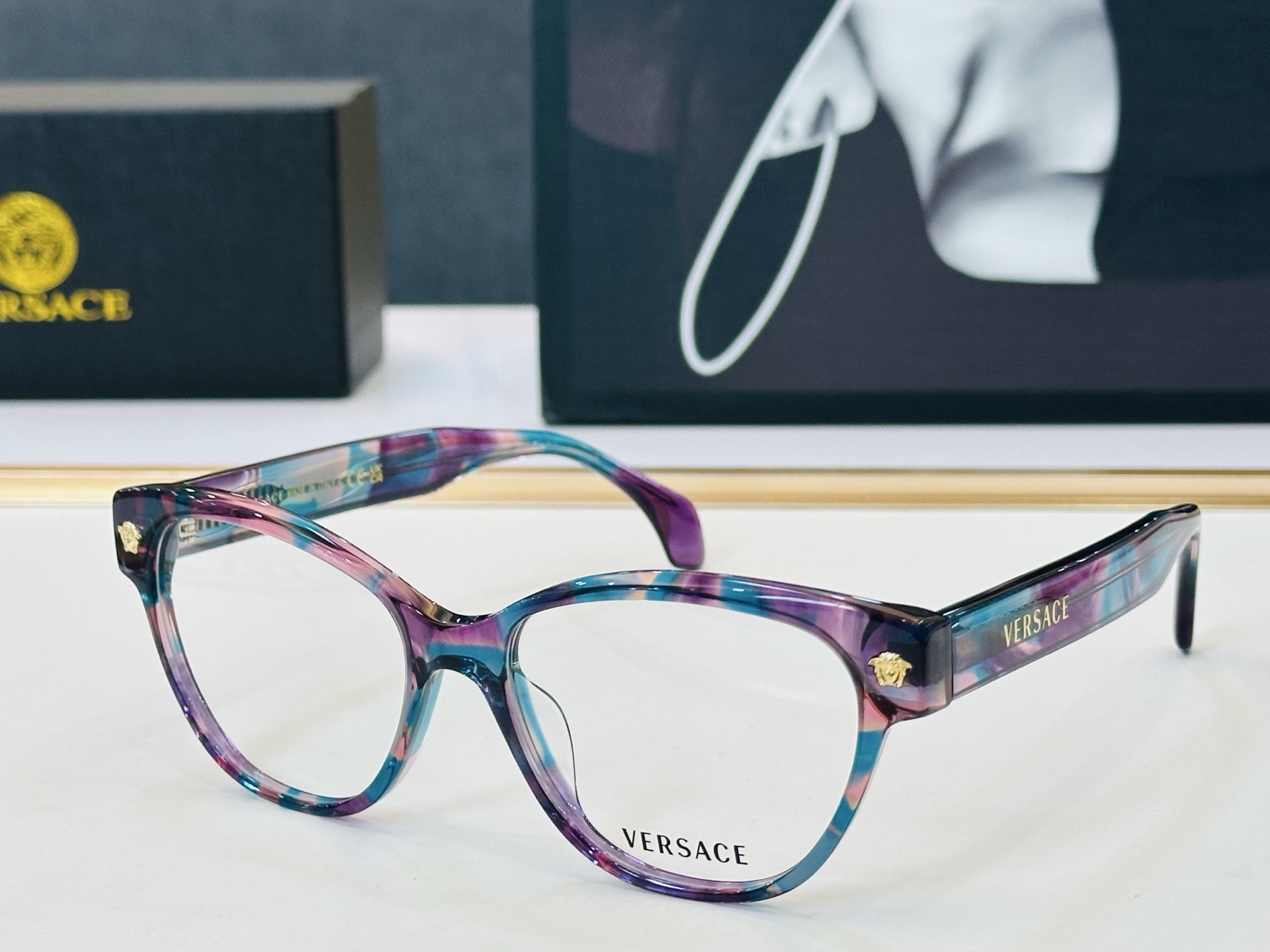 🎉🎉范思家 VERSACE✨✨✨MODEL：VE3393U Size：54口17-145 ✨J有范