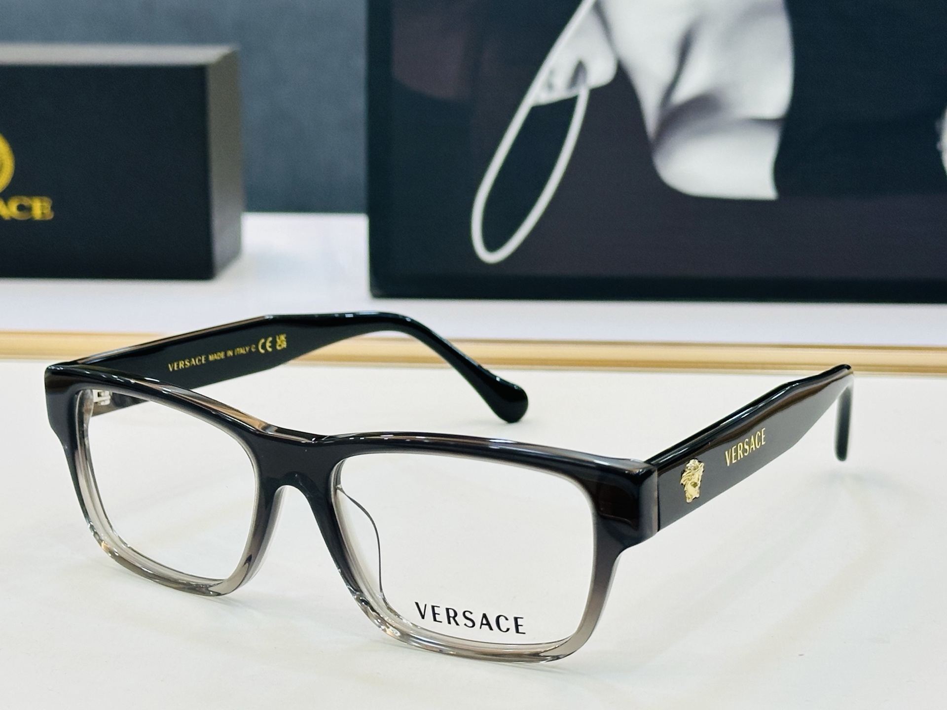 🎉🎉范思家 VERSACE✨✨✨MODEL：VE3390U Size：54口18-145 ✨J有范