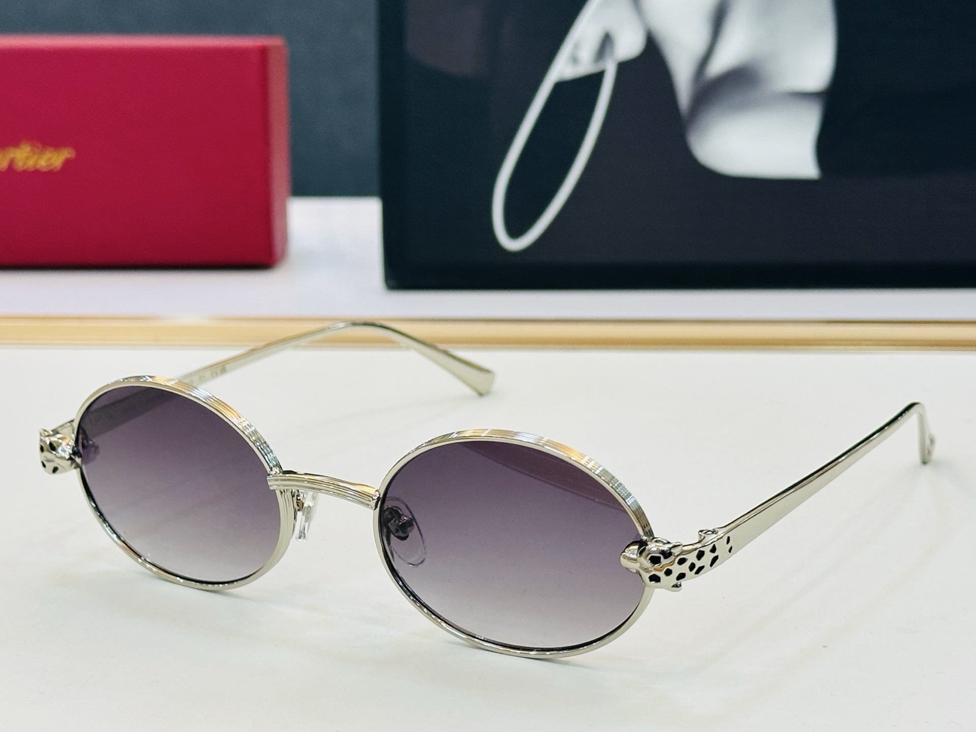 新款 Cartier 卡家 MODEL: CT0931S Size：56口17-143 高品质 品牌标志
