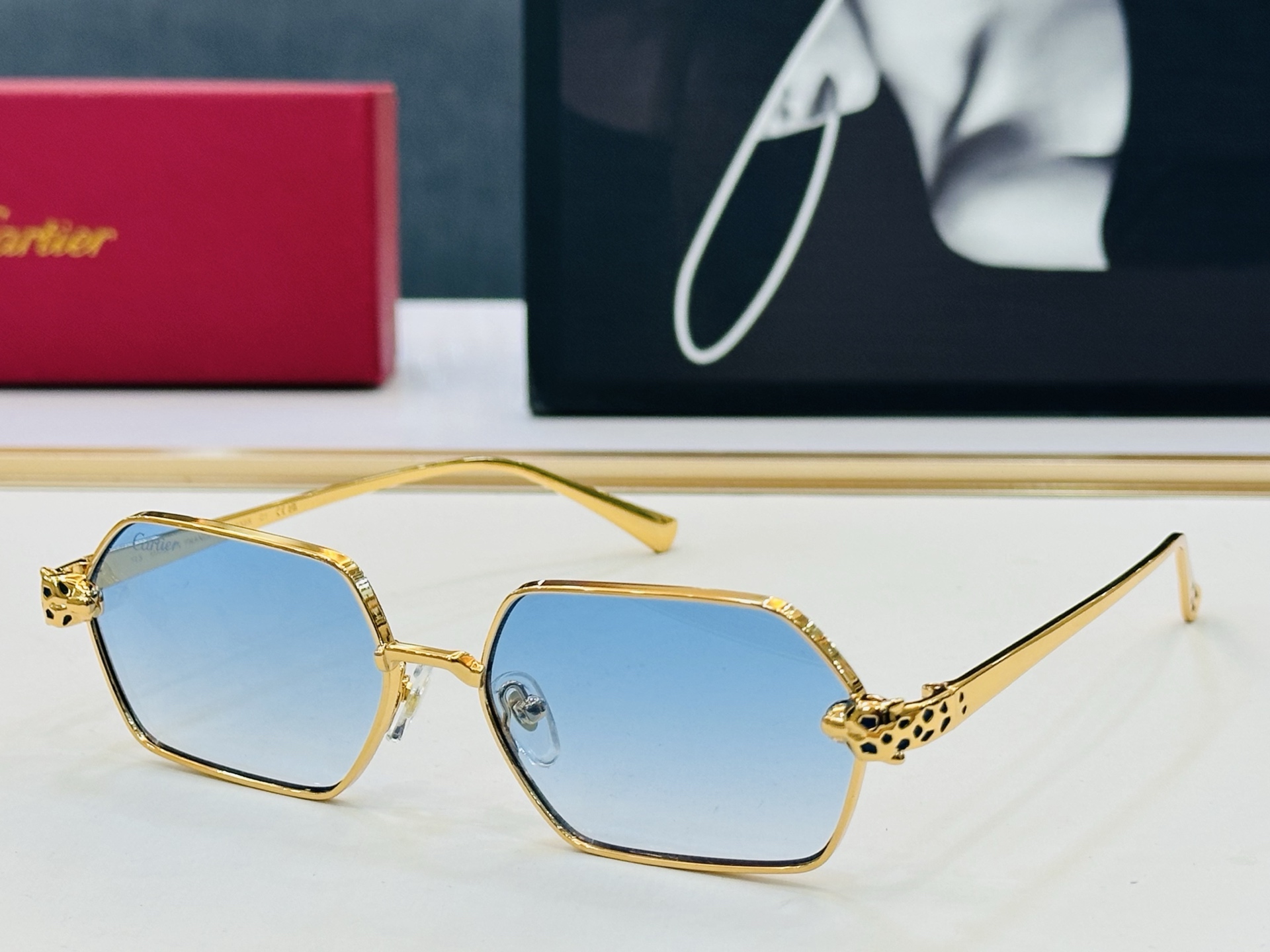 新款 Cartier 卡家 MODEL: CT0932S Size：55口15-143 高品质 品牌标志