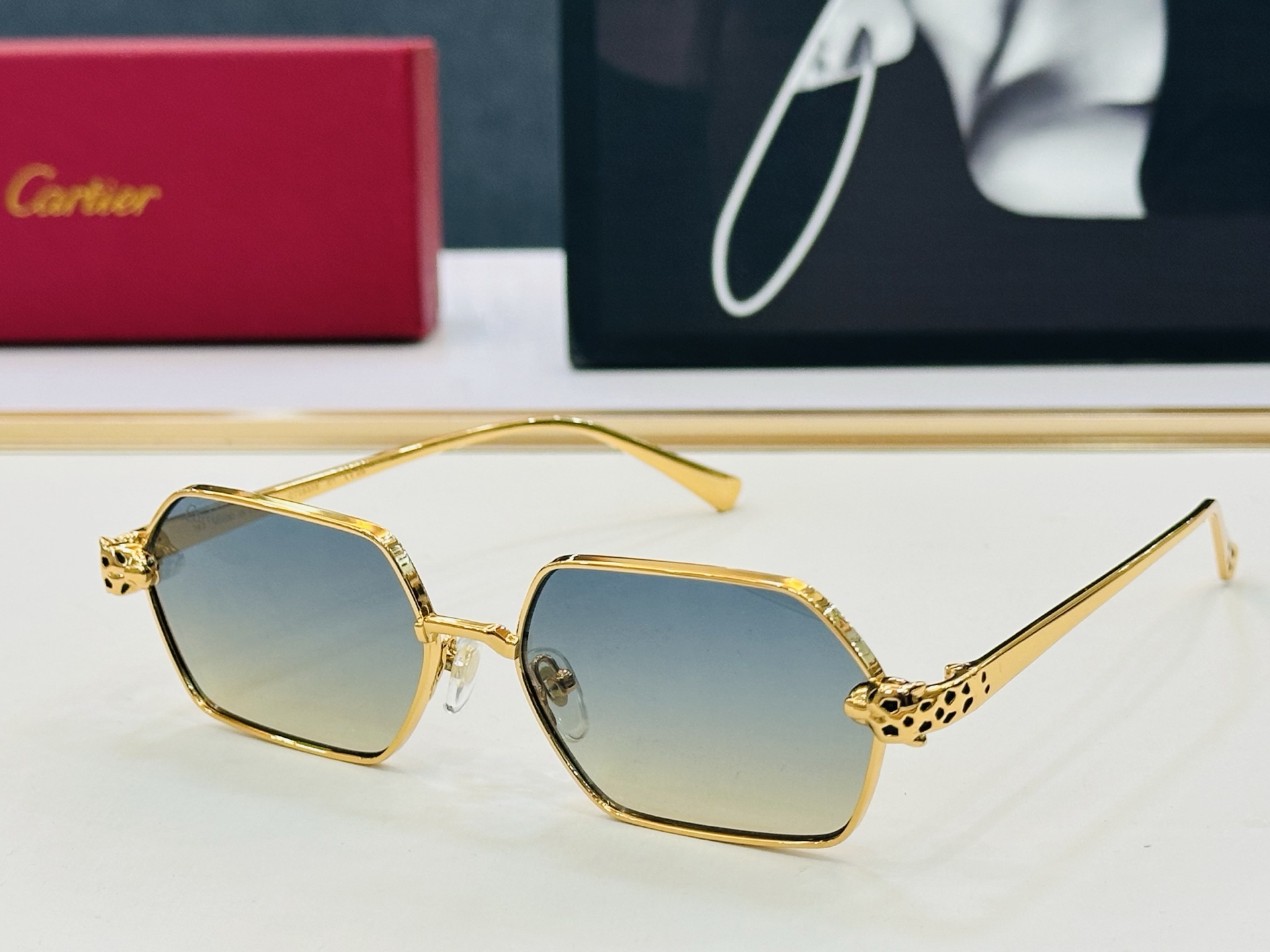 新款 Cartier 卡家 MODEL: CT0932S Size：55口15-143 高品质 品牌标志