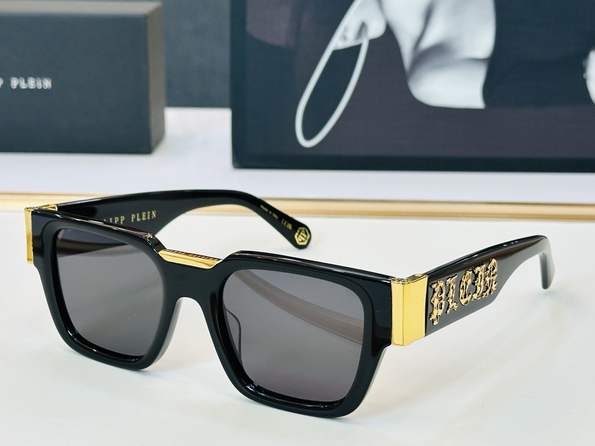 NO:768707,PHILIPP PLEIN SP SIZE: 52 mouth 21-143 bP glasses sunglasses sunglasses, glasses19860909PHILIPP PLEIN SP  SIZE: 52口21-143 bP眼镜墨镜太阳镜,眼镜,glasses