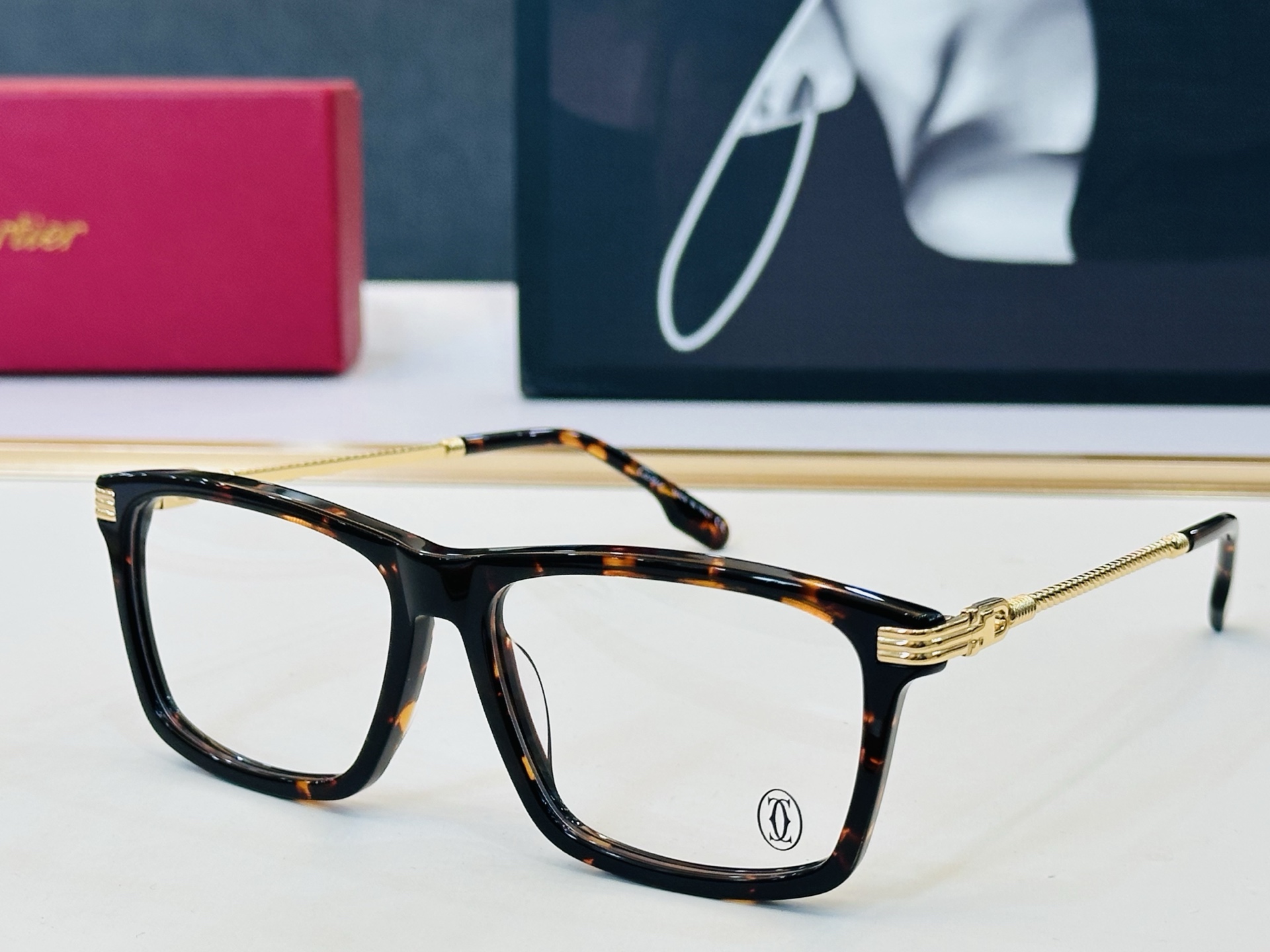 Cartie* 卡家 太阳镜 CT0687 Size：53口19-145 工艺精湛气质十足！Z男女同款 