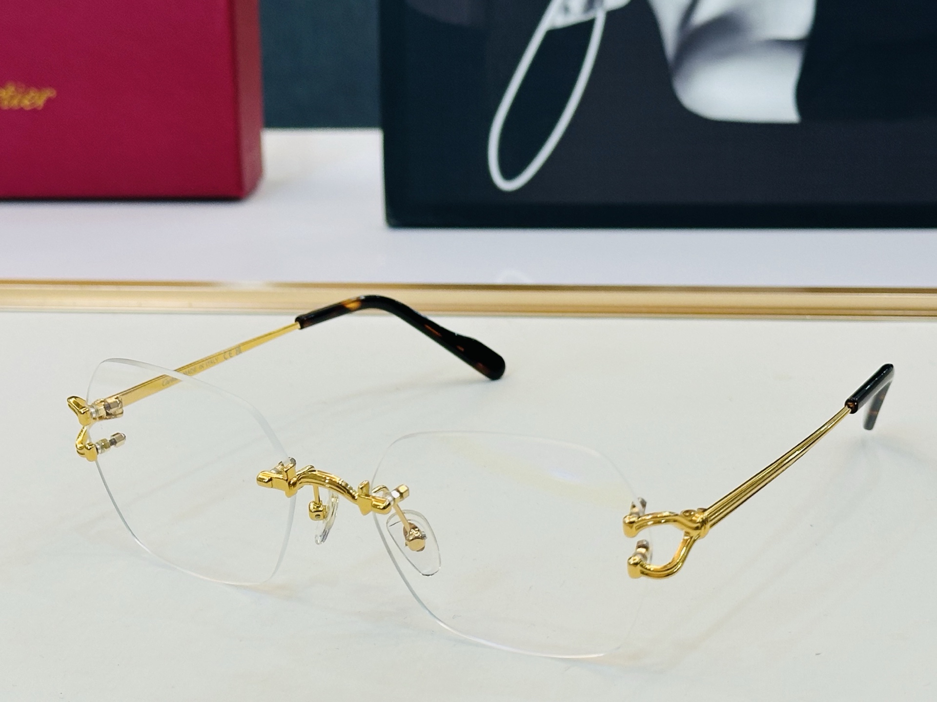 Cartier-卡家 🎁CT0564 Size：54口19-140 不挑脸型 简约大气 时尚休闲👌👃C配