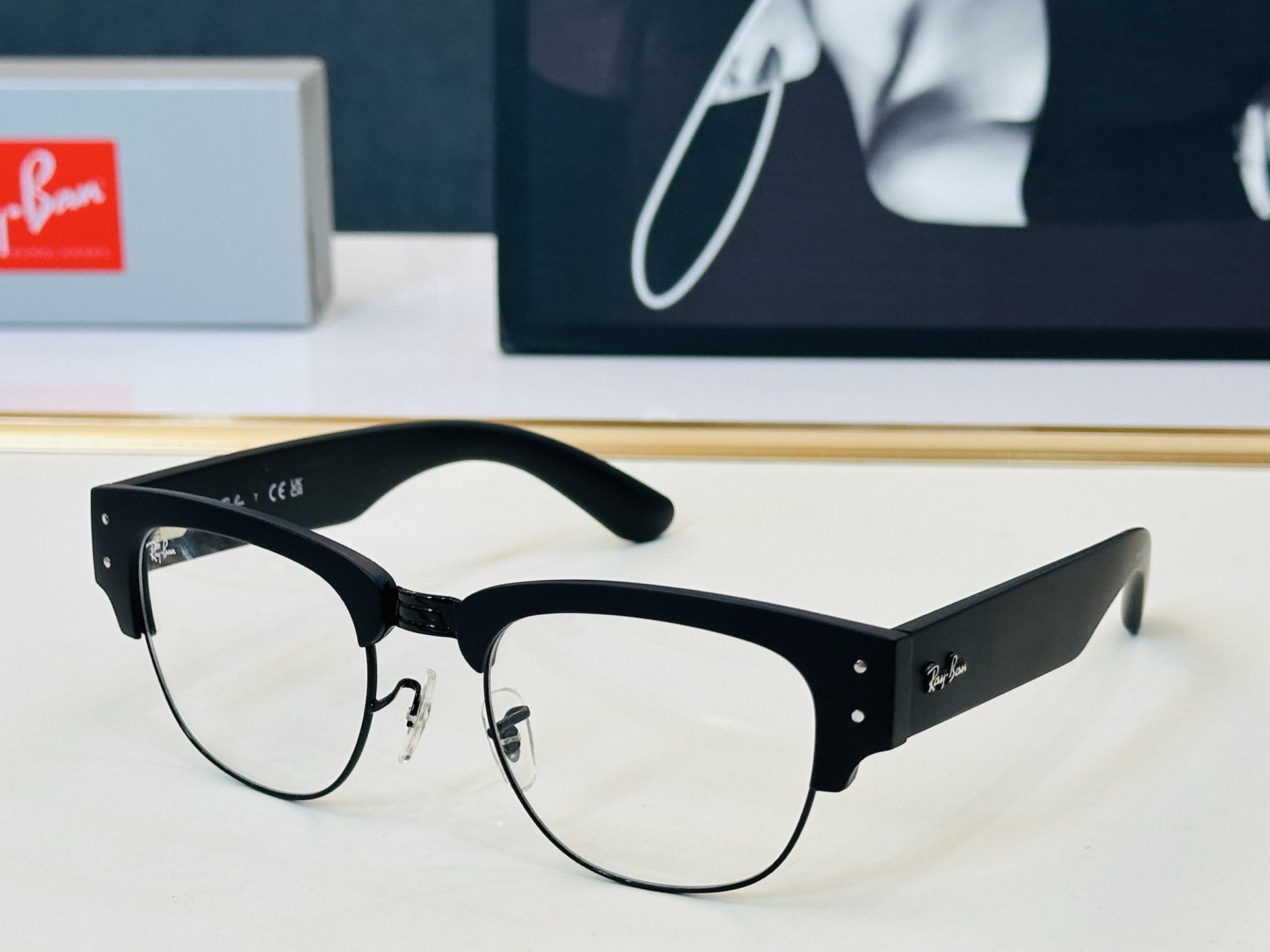 🔺雷鹏🔻RB7316B Size：52口21-145 男女通用，超帅气 经典框 J配光镜 🕶