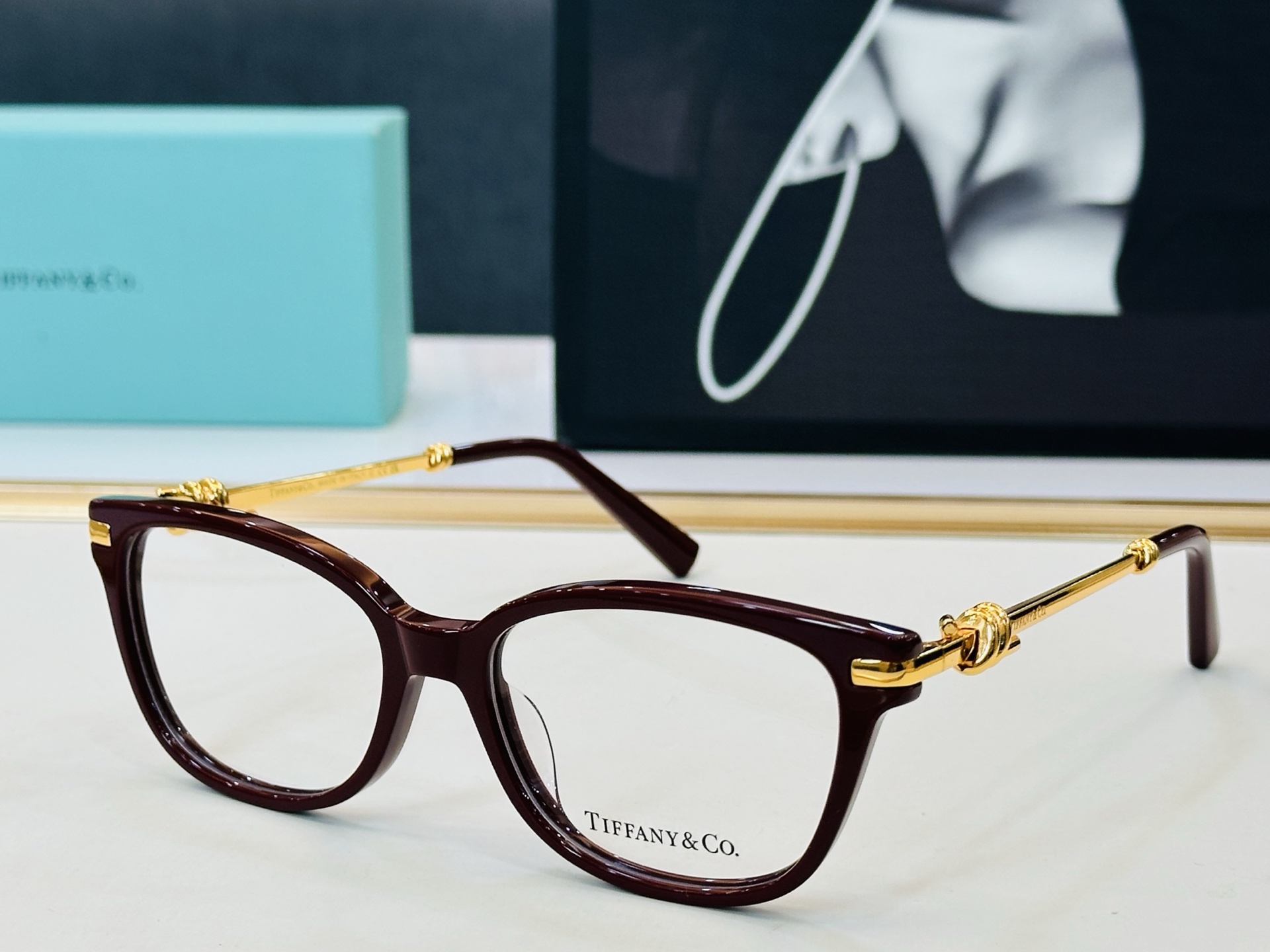 蒂芙家 Tiffany & CO. TF2281 Size：55口17-145 时尚太阳镜架 👍b多色可