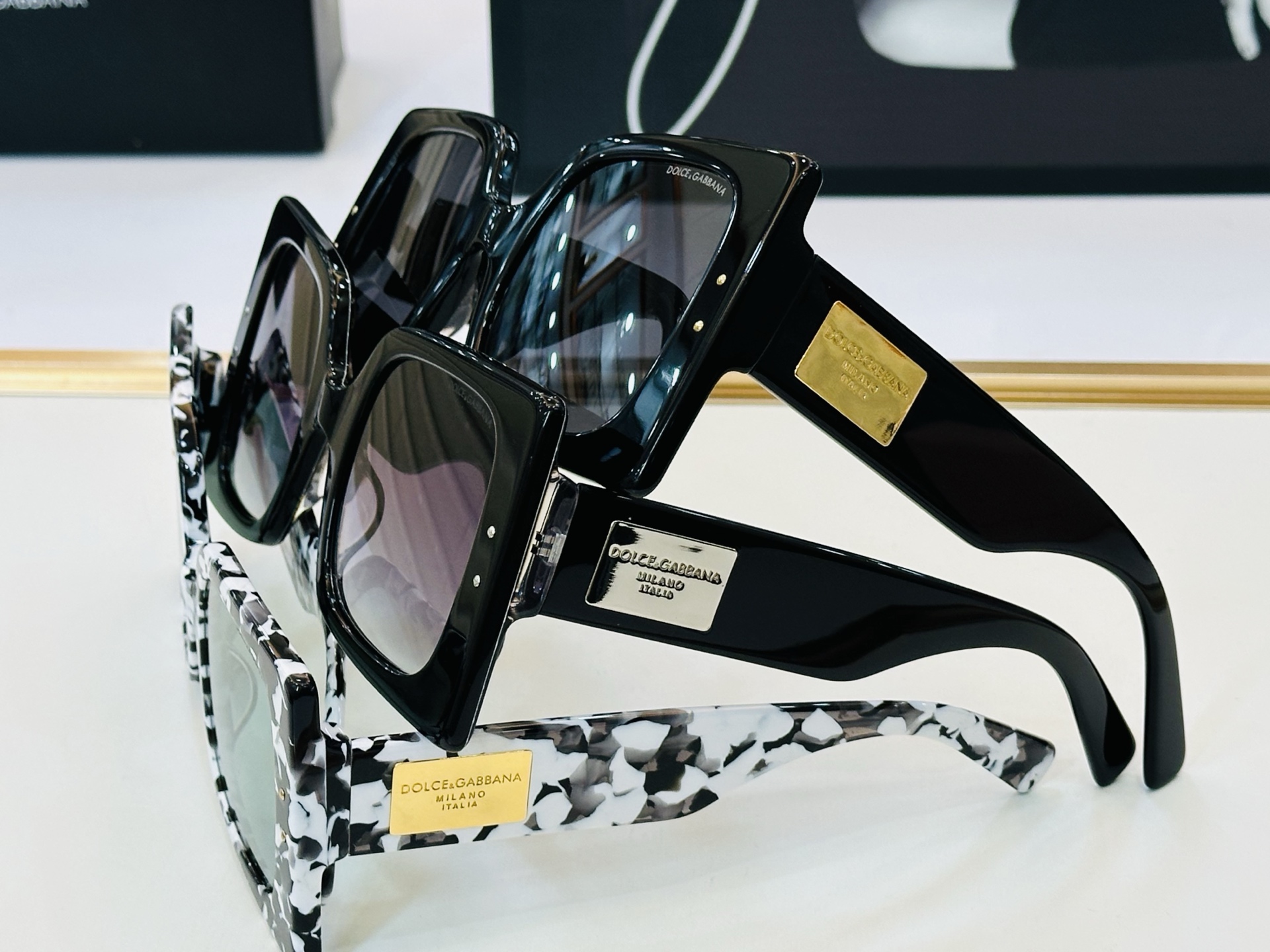 🆕 官网款 🔺DOLCE&GABBAN*🔻DG4490 Size：52口24-142 新颖独特🔝🔝b美艳